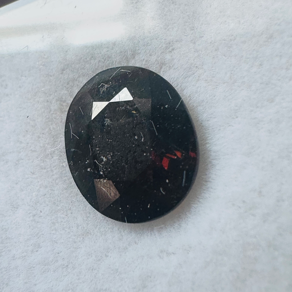 TOURMALINE COLOUR CHANGE OVAL 9MM.X 7.5MM   2.09CTS image 2