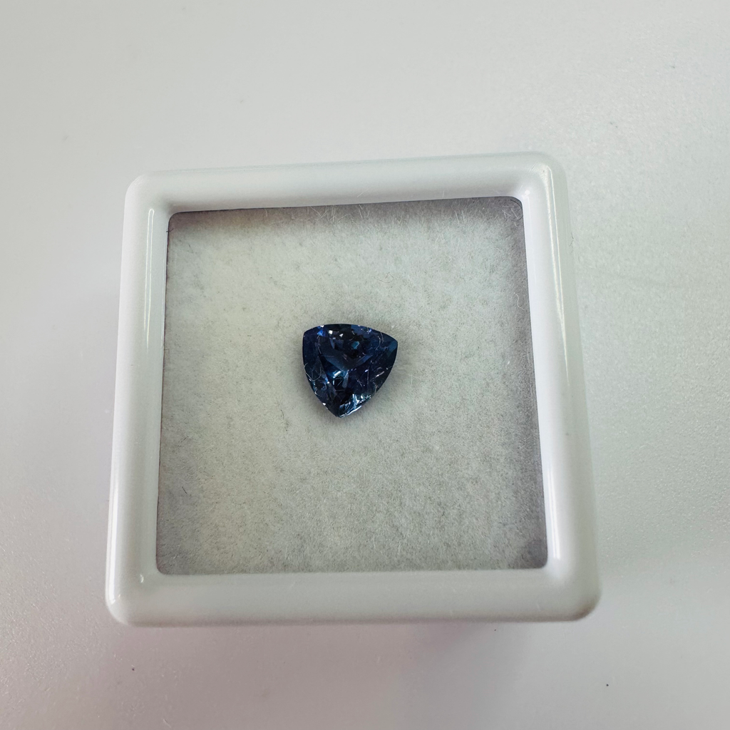 TANZANITE TRILLION 6MMX6MM  0.90CTS image 2