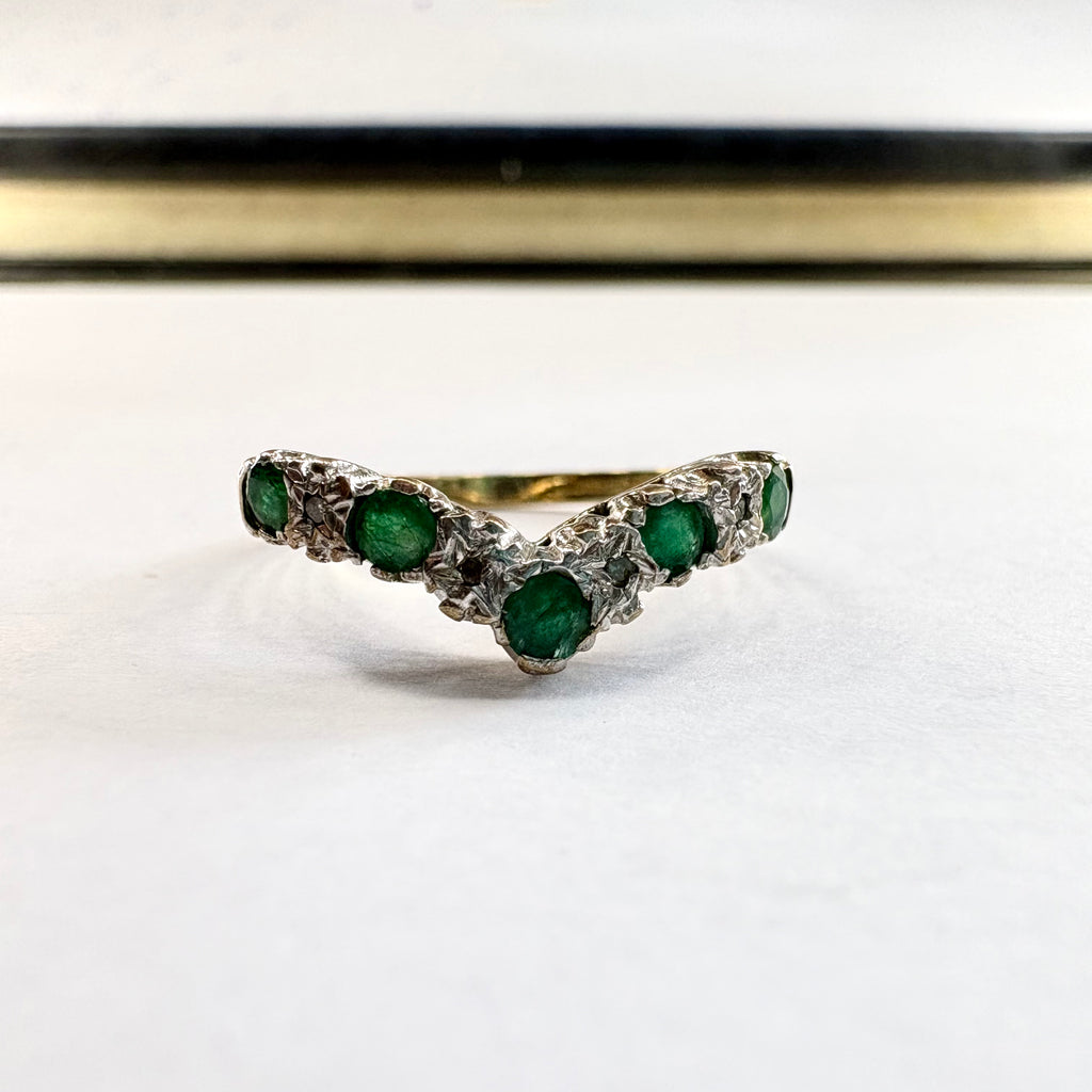 9ct yellow gold Emerald and diamond ring size M image 0