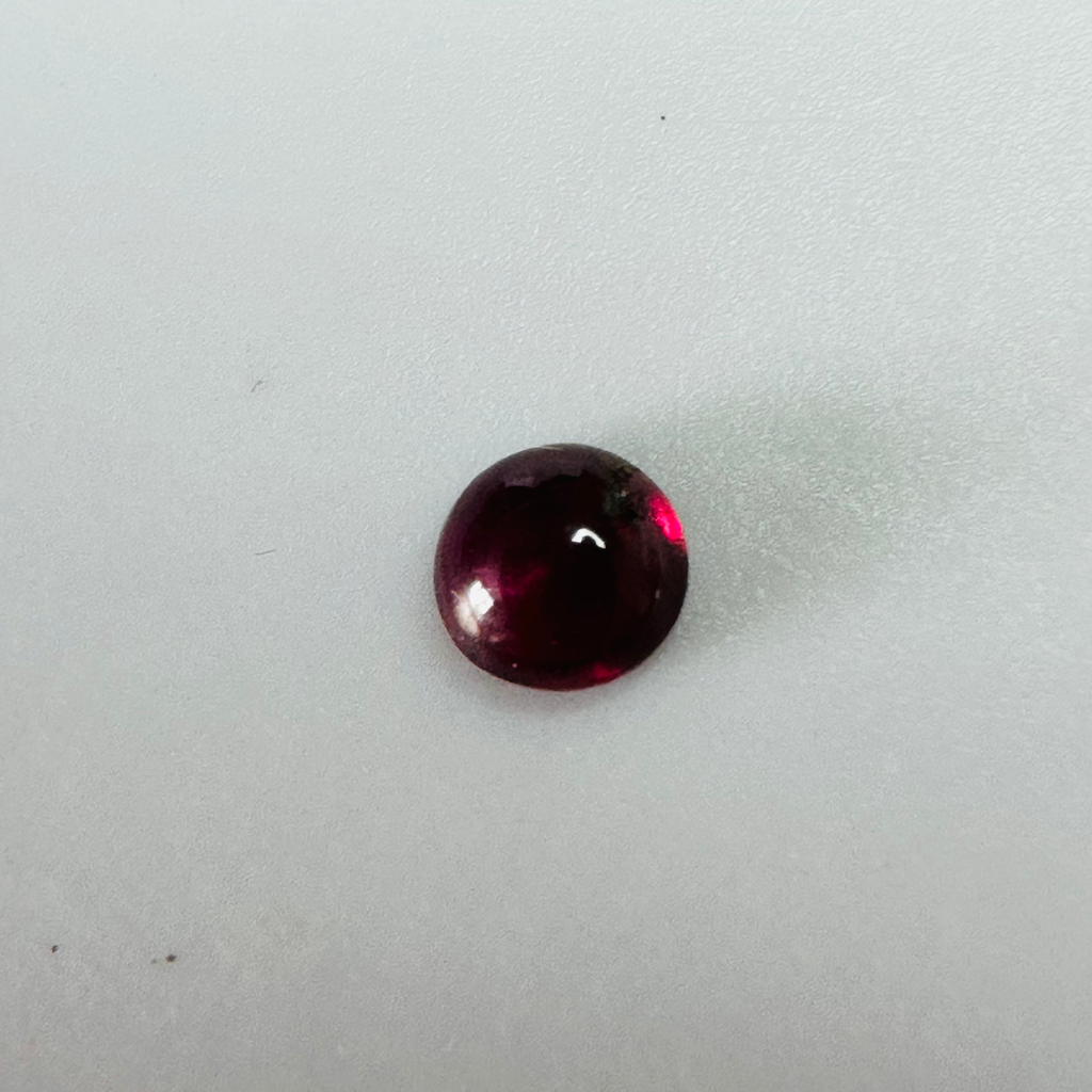 GARNET  ROUND 5MM  0.65CTS  RED CABOCHEON image 2