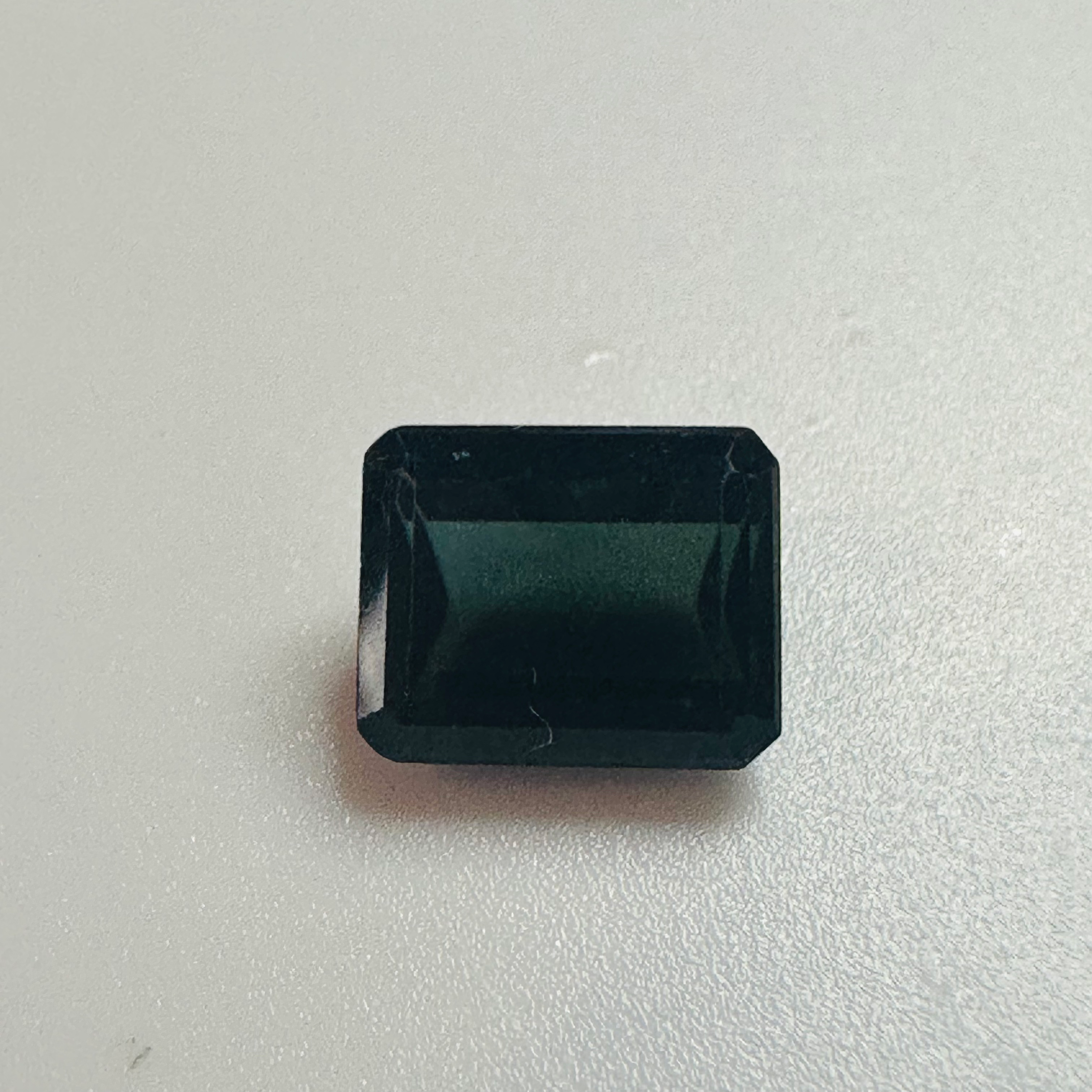 TOURMALINE BLUE TRAP CUT 9.5MM.X 7.5MM  3.31CTS image 4