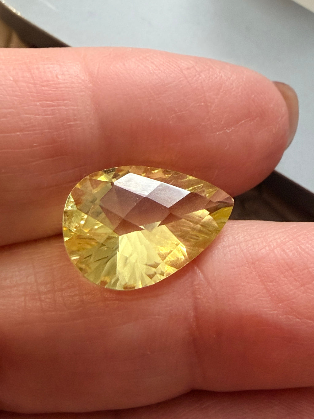 Citrine Lemon Pear Concave Cut Checkerboard Top 16.8 × 11.1mm 6.06ct