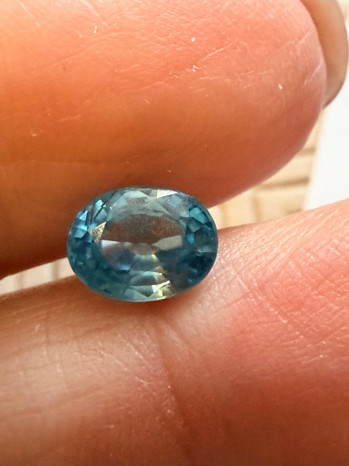 Zircon Blue Oval 7.8 × 6mm 1.95ct