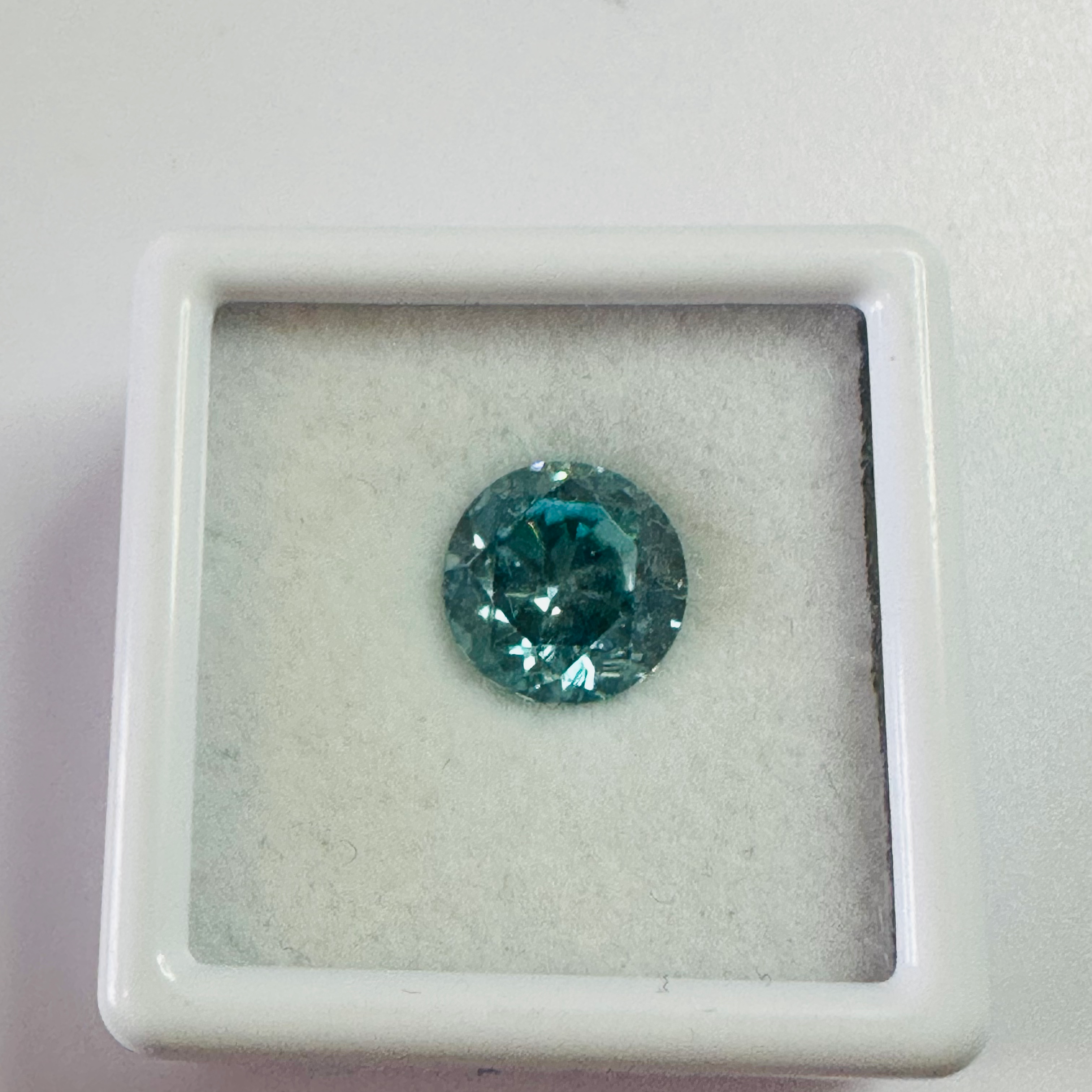 ZIRCON BLUE ROUND. 8.8MM  3.77CTS image 2