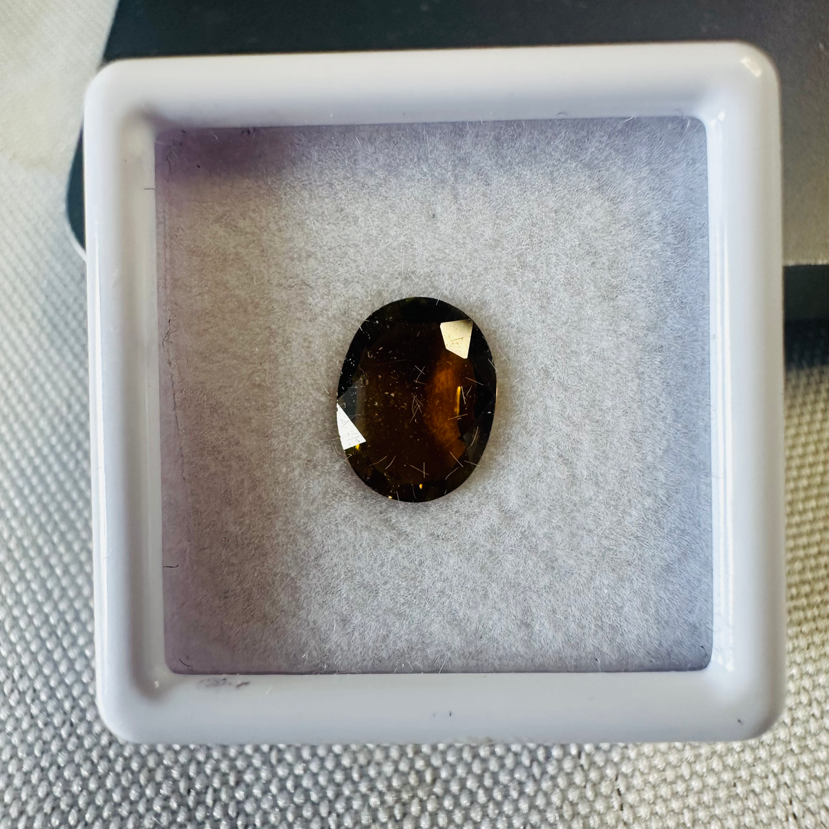 Tourmaline brown 8.6mmx6.6mm oval 2.27cts image 3