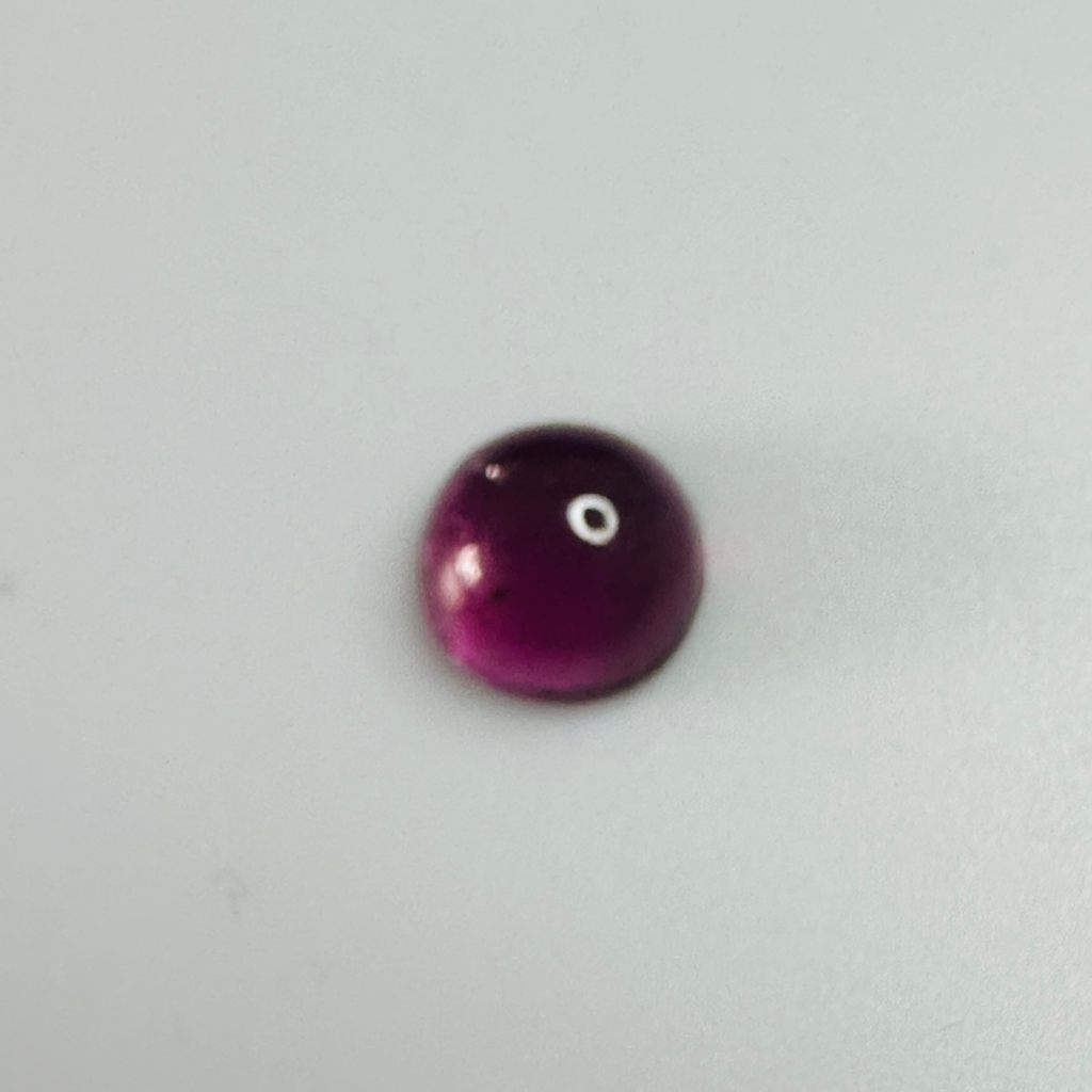 GARNET ROUND CAB 9.2MM  4.15CTS image 5