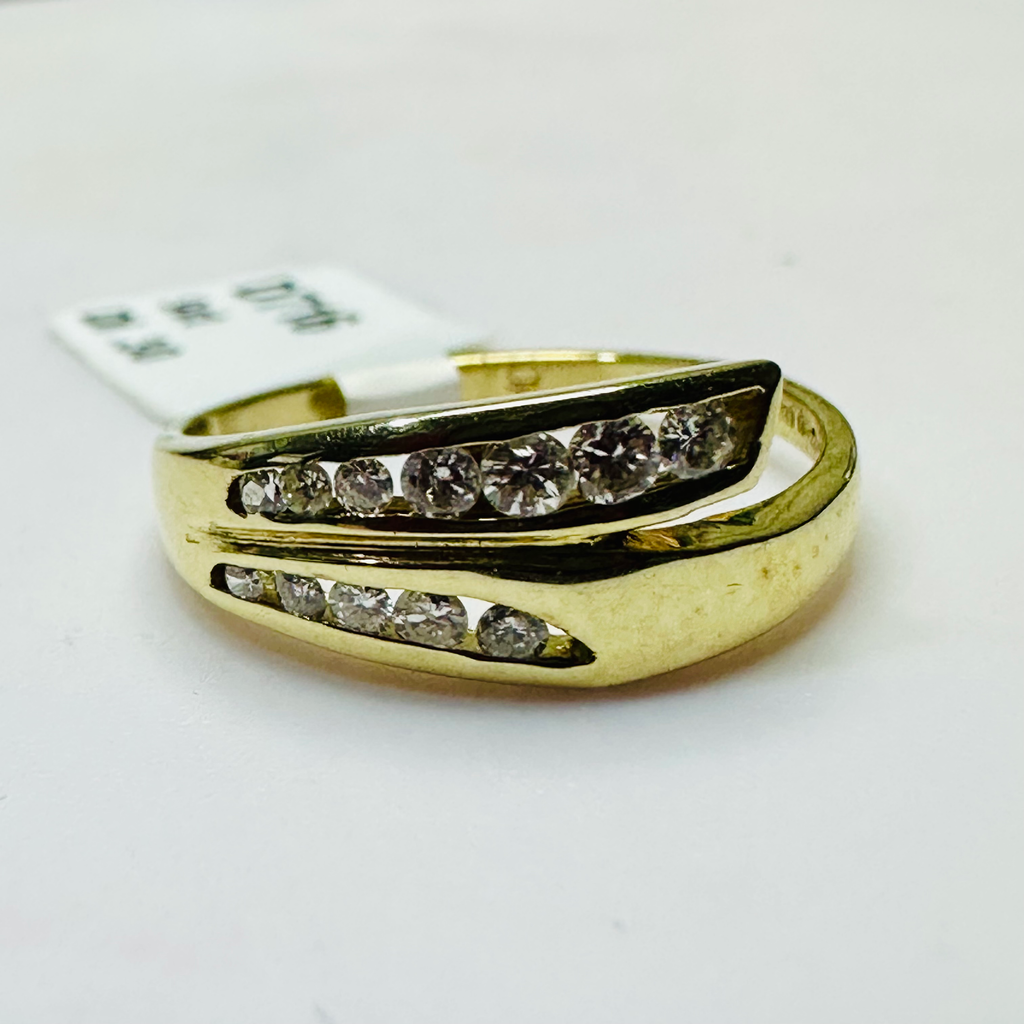 NEW 9ct Diamond Cross Over Ring Size M image 0