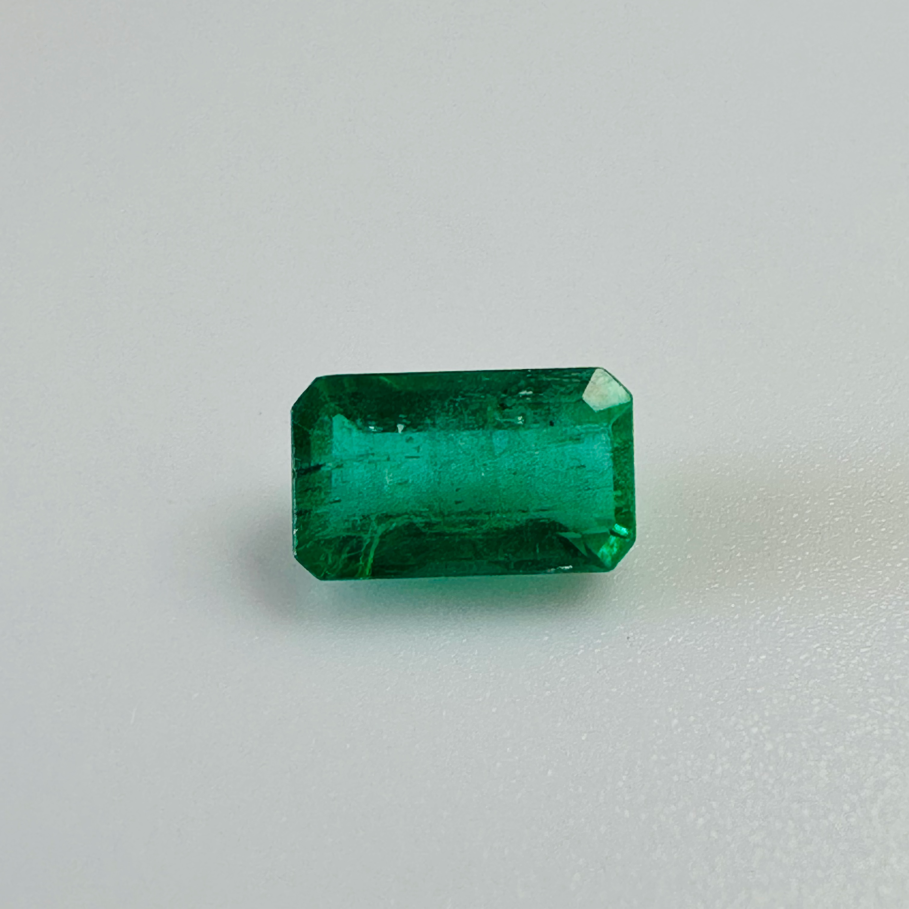 EMERALD OCTAGON  7.7MM X 4.6MM   1.15CTS image 2