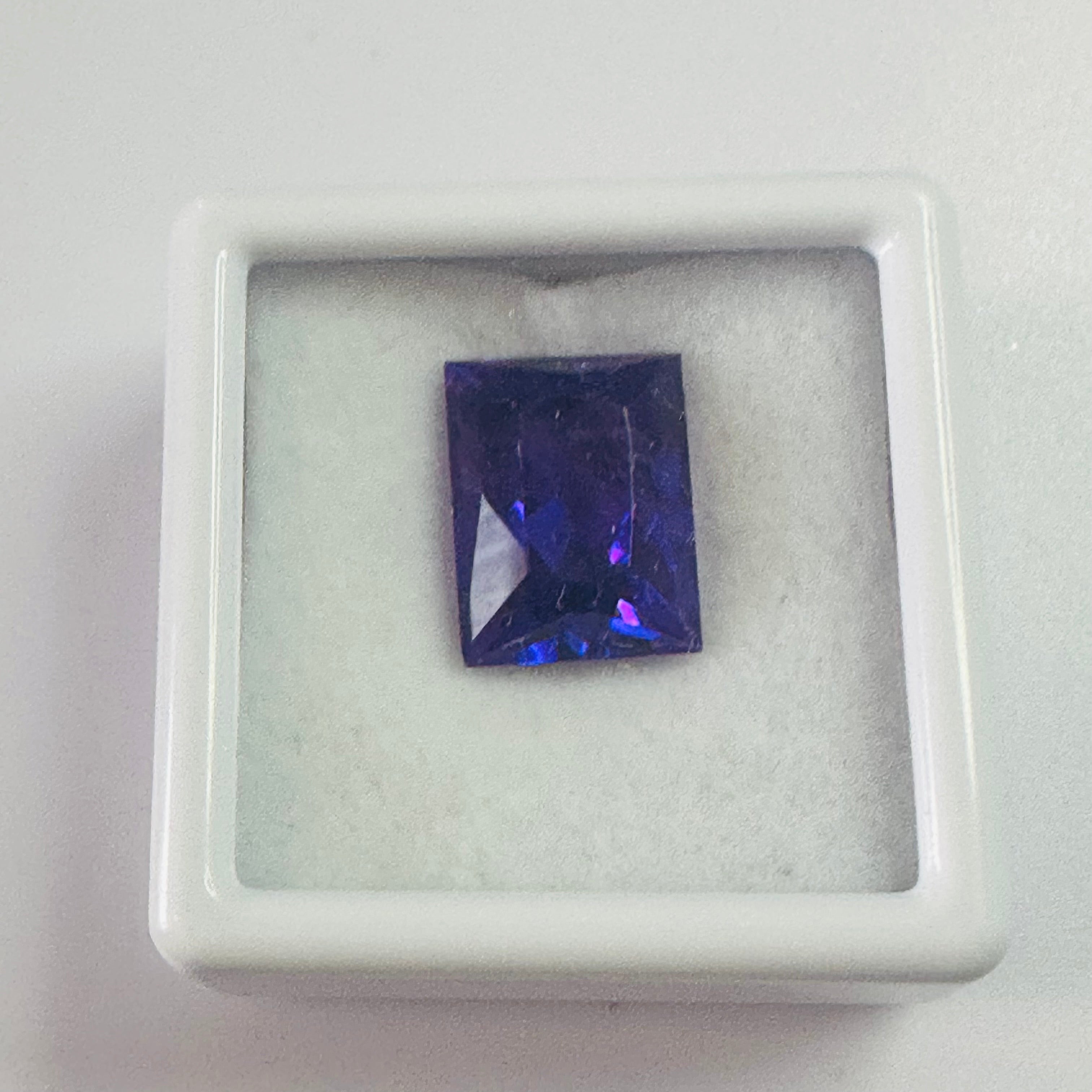 AMETHYST SCISSORS CUT  11.5MMX8.5MM  5.27CTS image 2