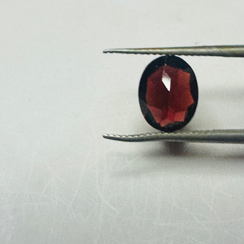 GARNET OVAL 10MMX8MM   2.75CTS image 9