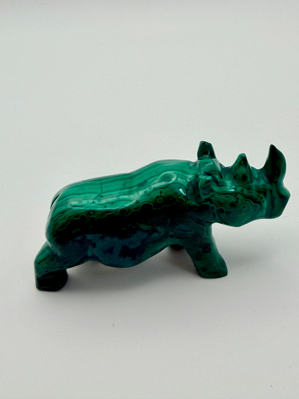 Malachite Carving of a Rhino 79mm across 121g image 3