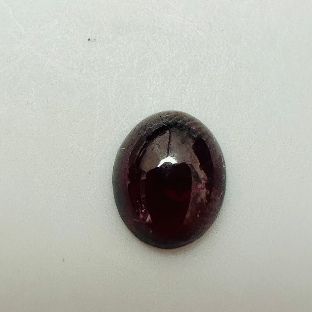 GARNET OVAL CAB  10MMX8MM 3.31CTS image 1