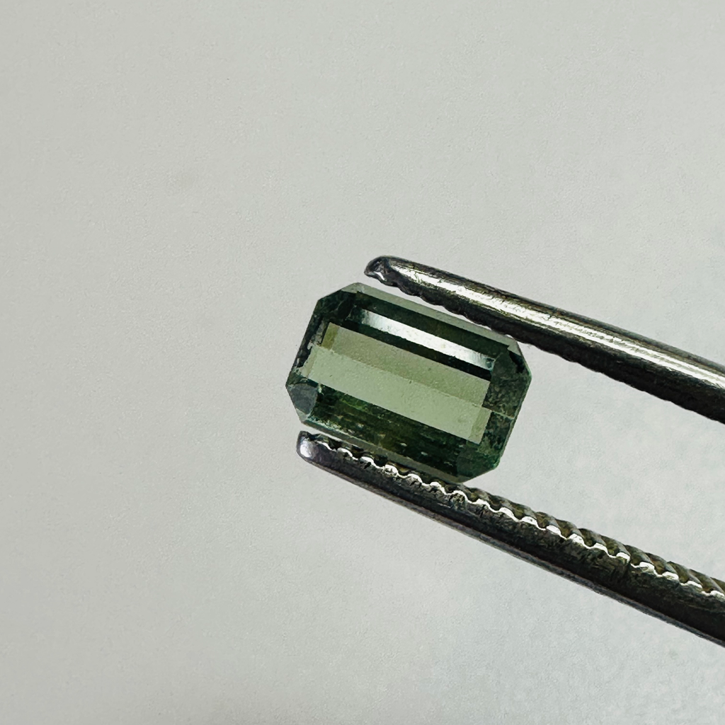TOURMALINE GREEN   6.4MMX4MM   0.64CTS image 1