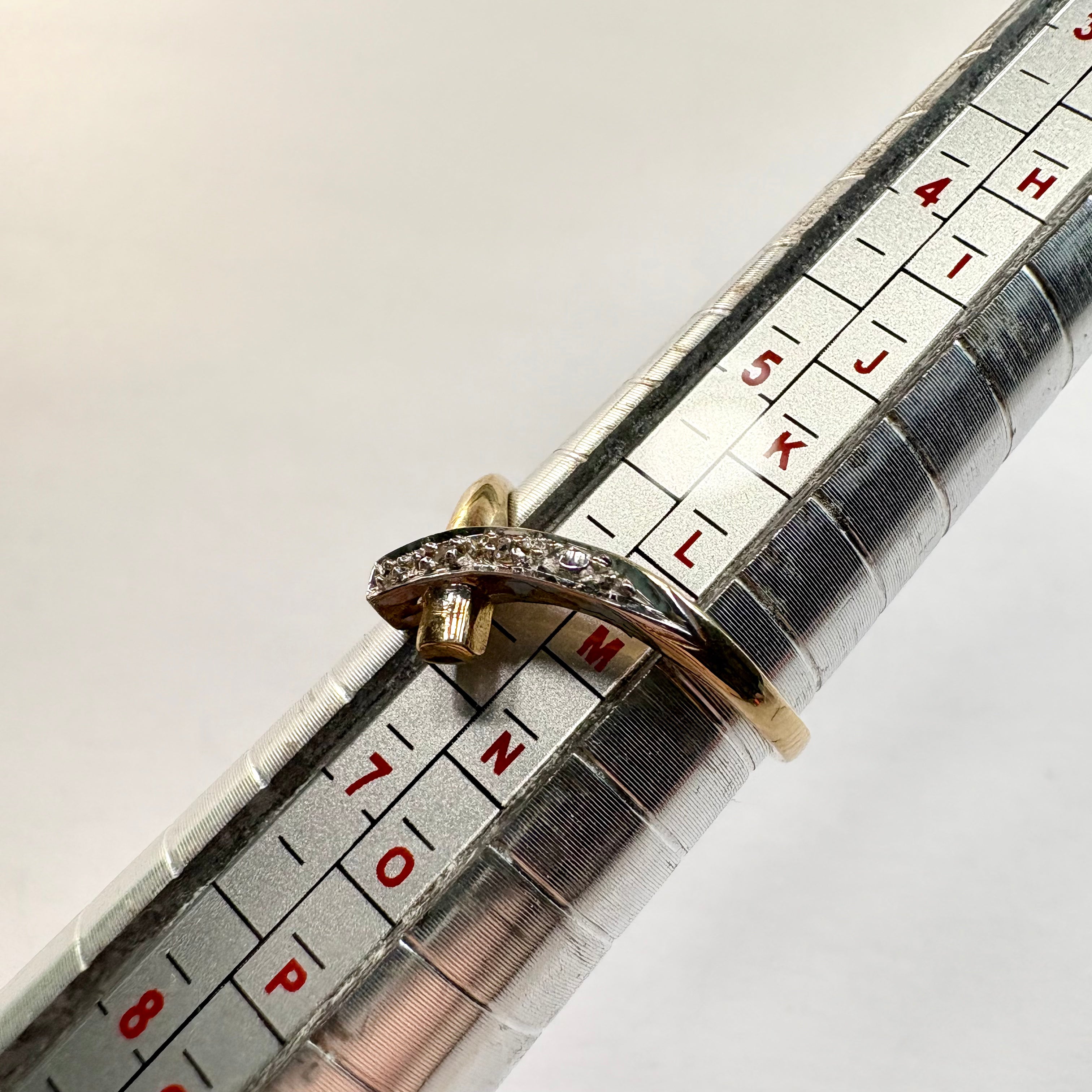9ct yellow gold diamond Cross over Ring L1/2 image 5