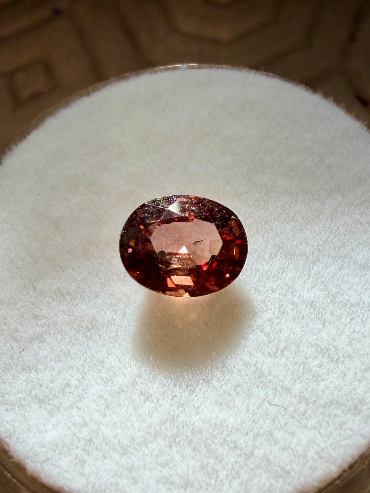 Zircon Pink Oval 6.5mmx5.3mm 1.00ct