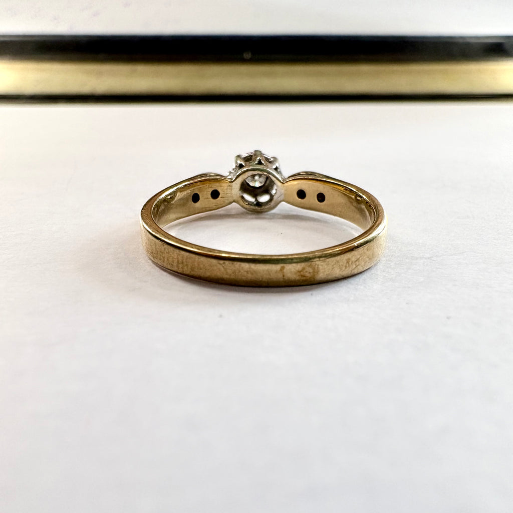 9ct yellow Gold diamond Ring N1/2 image 2