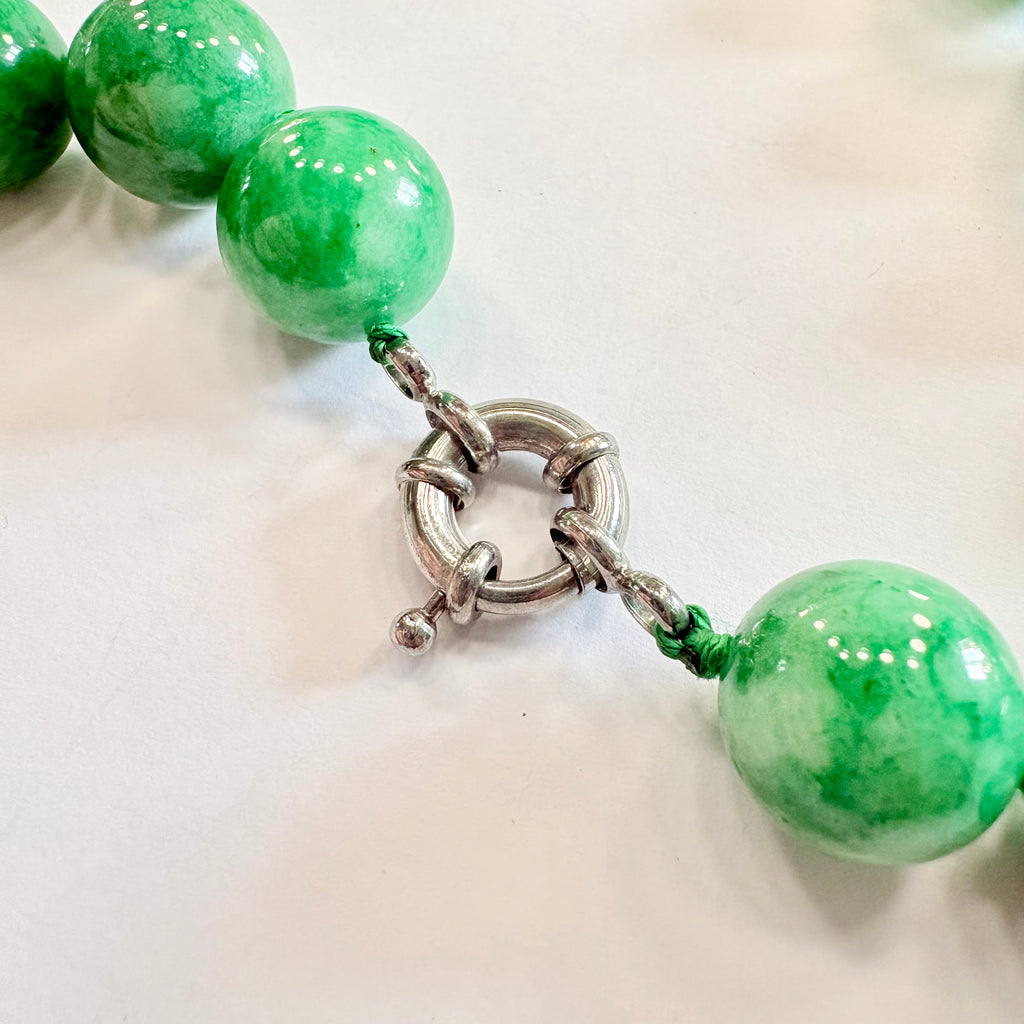 15mm round Jadite beaded necklace image 2