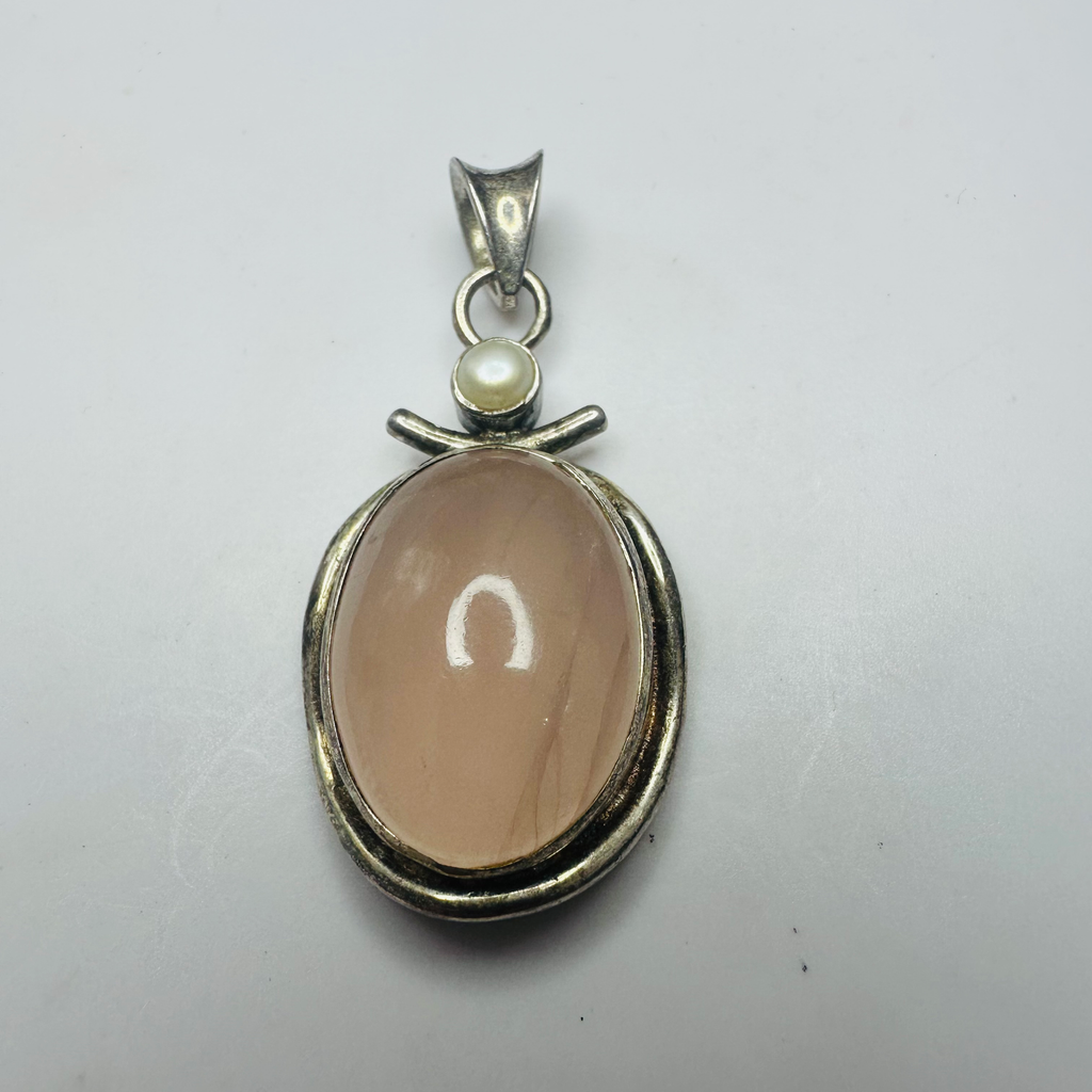 Sterling silver Rose quartz and pearl pendant 45mm