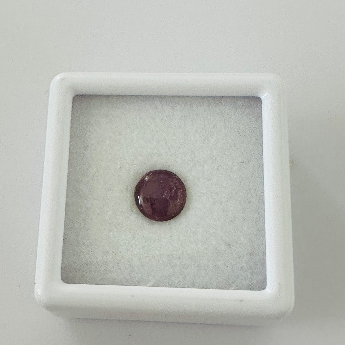 STAR RUBY ROUND 6.2MM  0.75CT