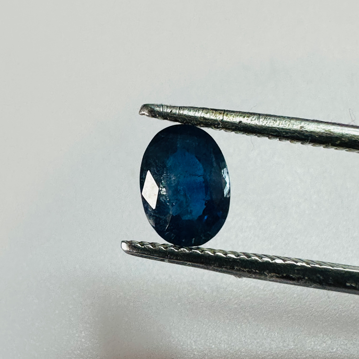 BURMA BLUE SAPPHIRE OVAL 7MM X5MM 0.92CTS