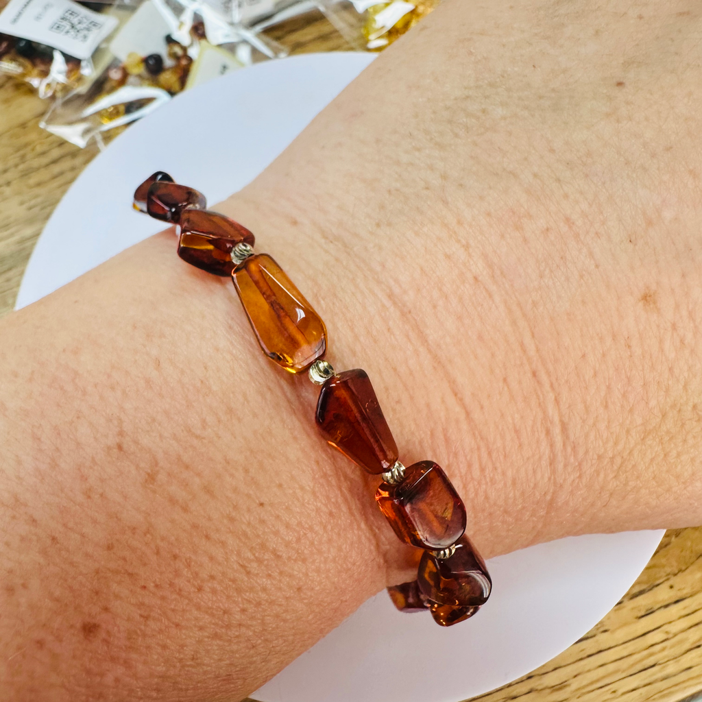 New Amber nugget stretchy bracelet