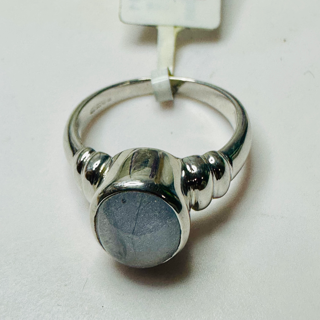 Blue Star Sapphire in white 9ct gold ring size  N1/2