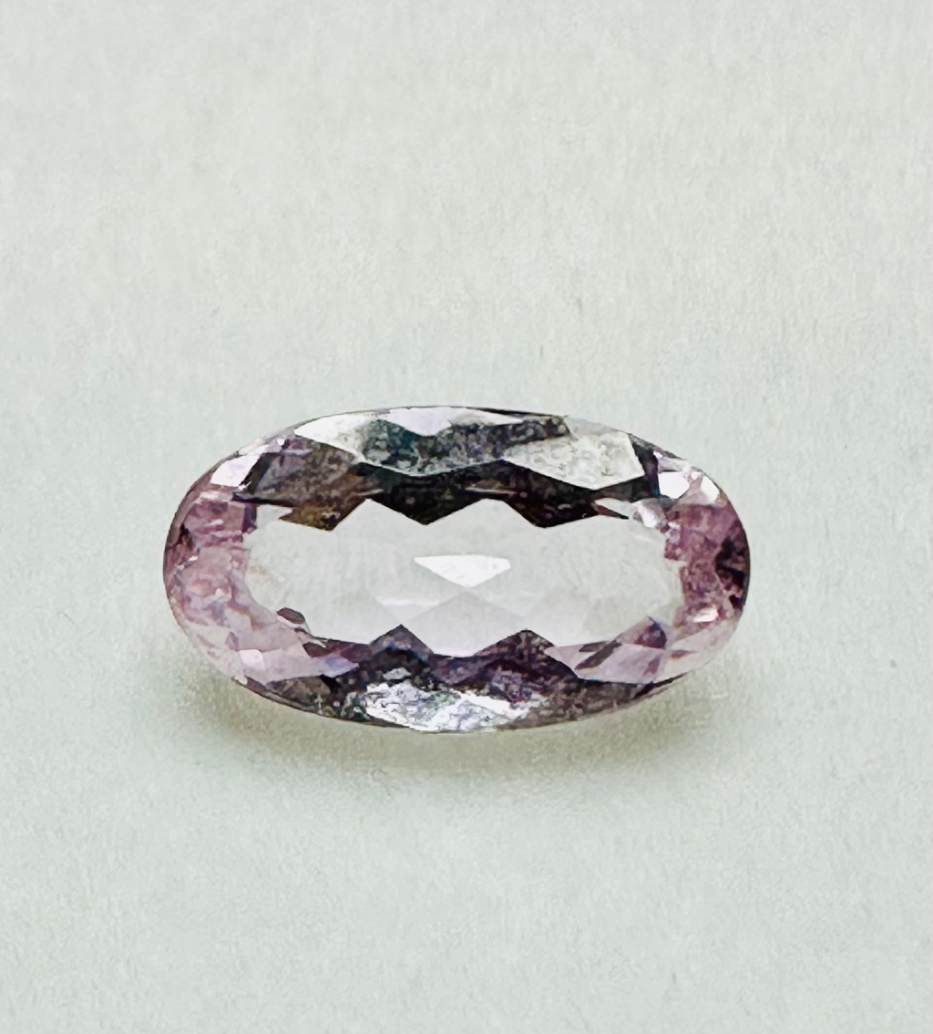 Pink Topaz Oval cushion 8.3mm x 4.7mm  0.89cts