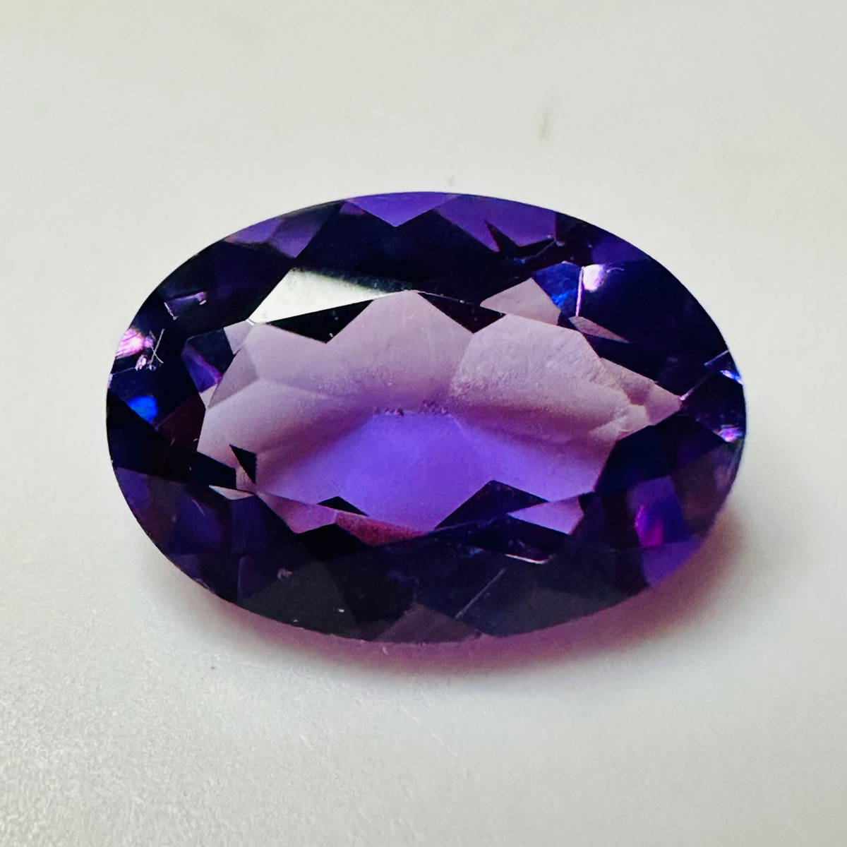 AMETHYST OVAL 13.8MMX10MM  5.25CTS