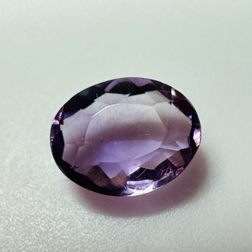 AMETHYST OVAL 8.6MMX6.2MM  1.32CTS image 0