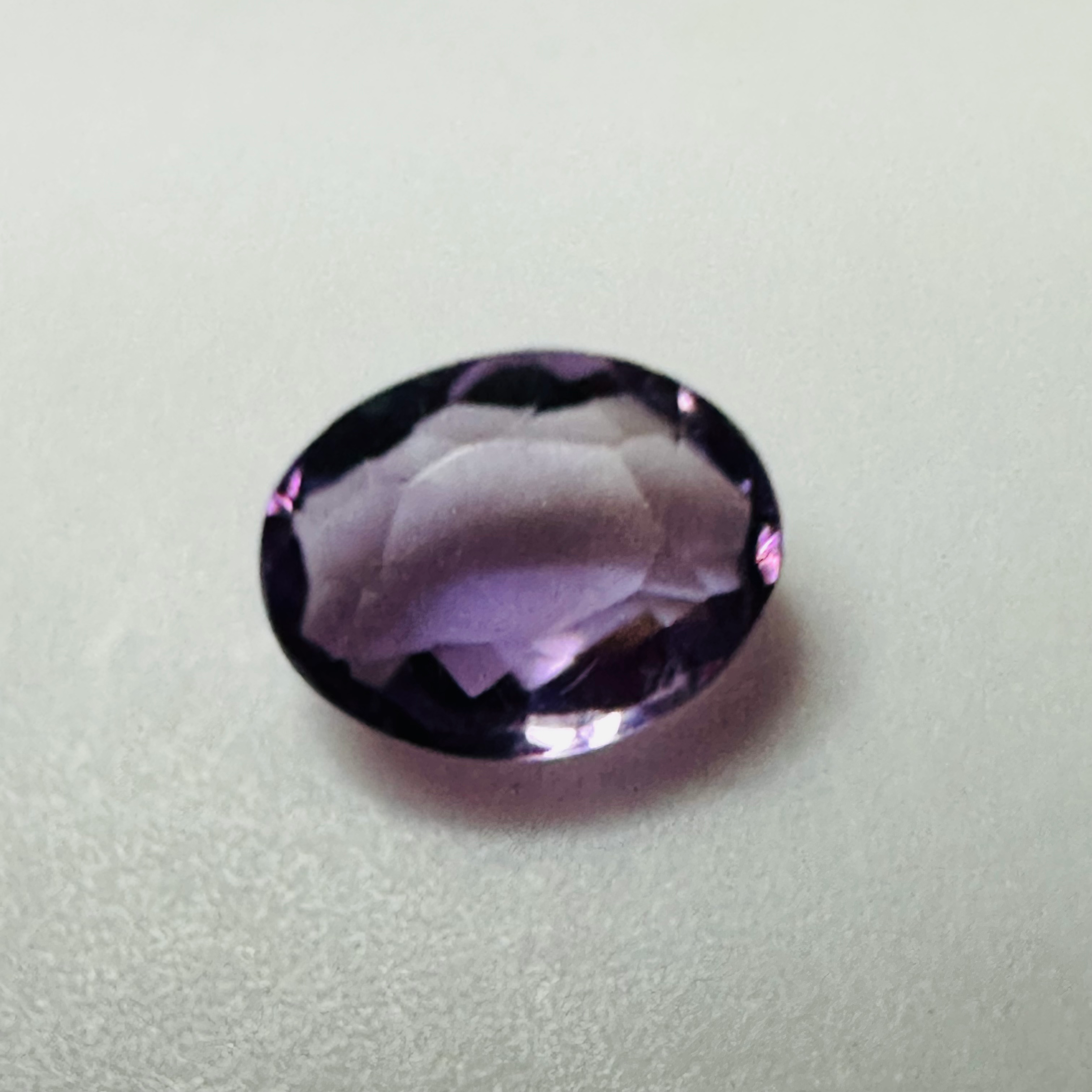 AMETHYST OVAL 8.6MMX6.2MM  1.32CTS image 2