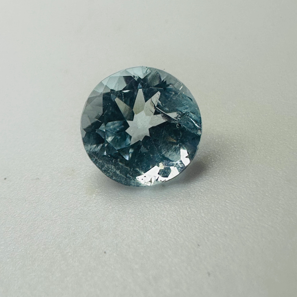 AQUAMARINE ROUND 7.6M. 1.43CTS image 0