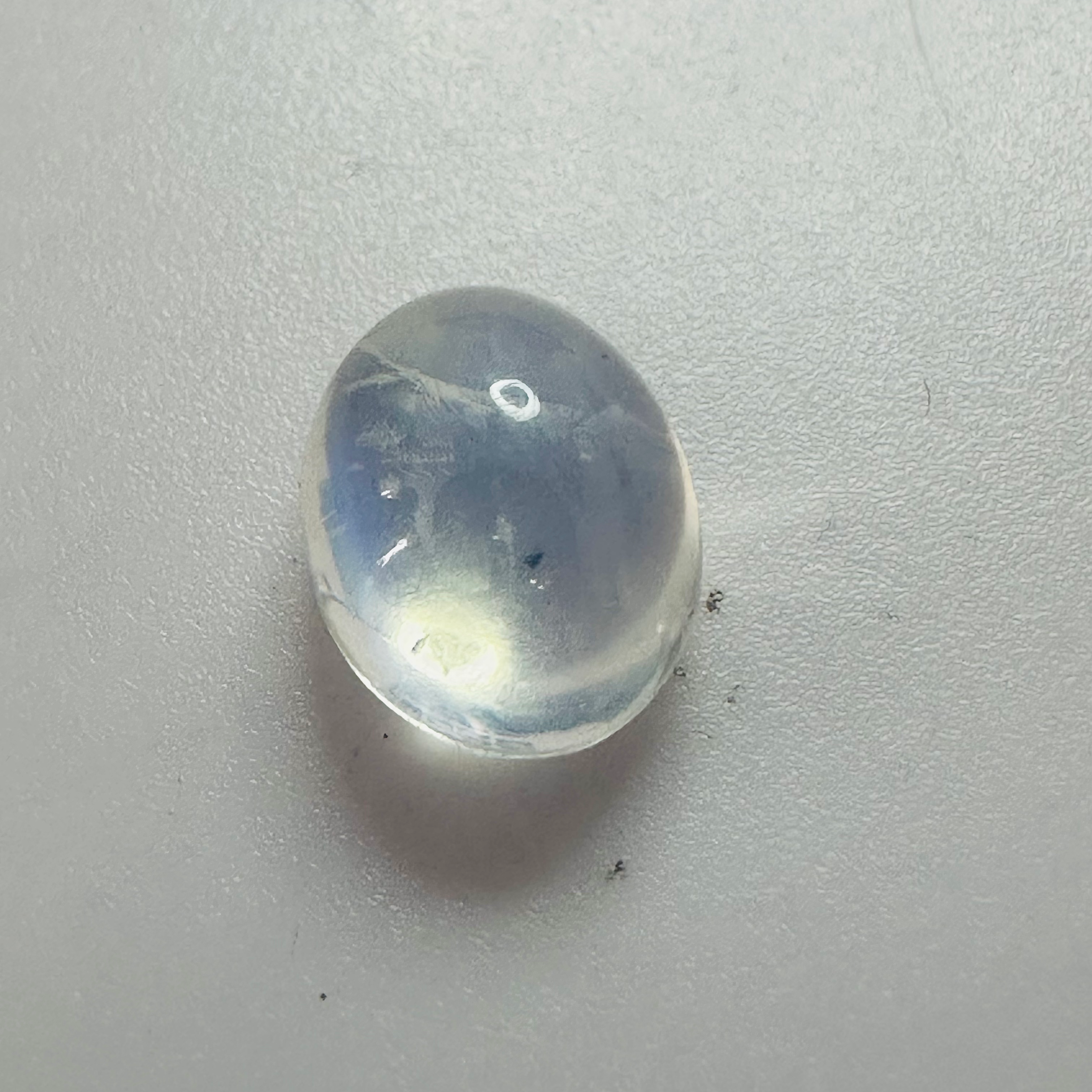 Moonstone  blue moon oval 9.9x7.7mm  3.09cts image 6
