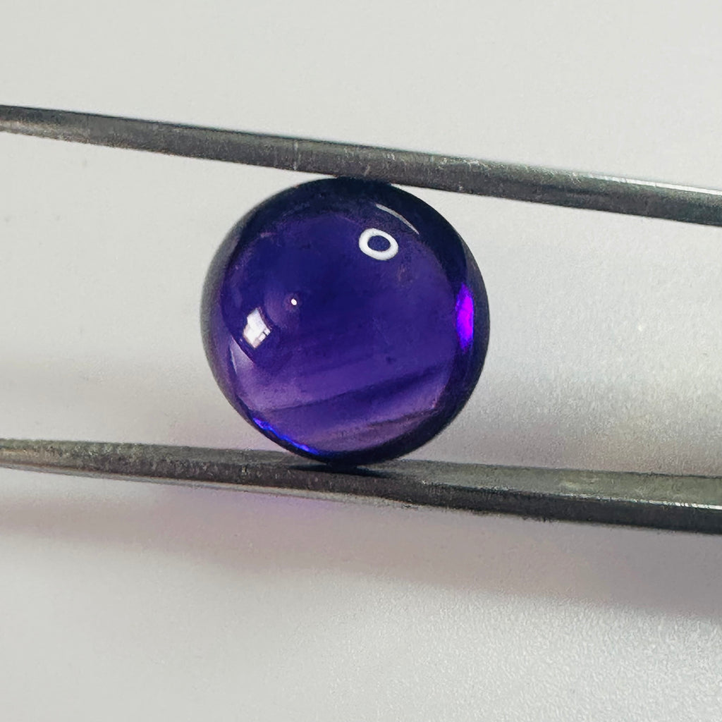 AMETHYST CAB ROUND  11MM  5.20CTS GOOD COLOUR image 2