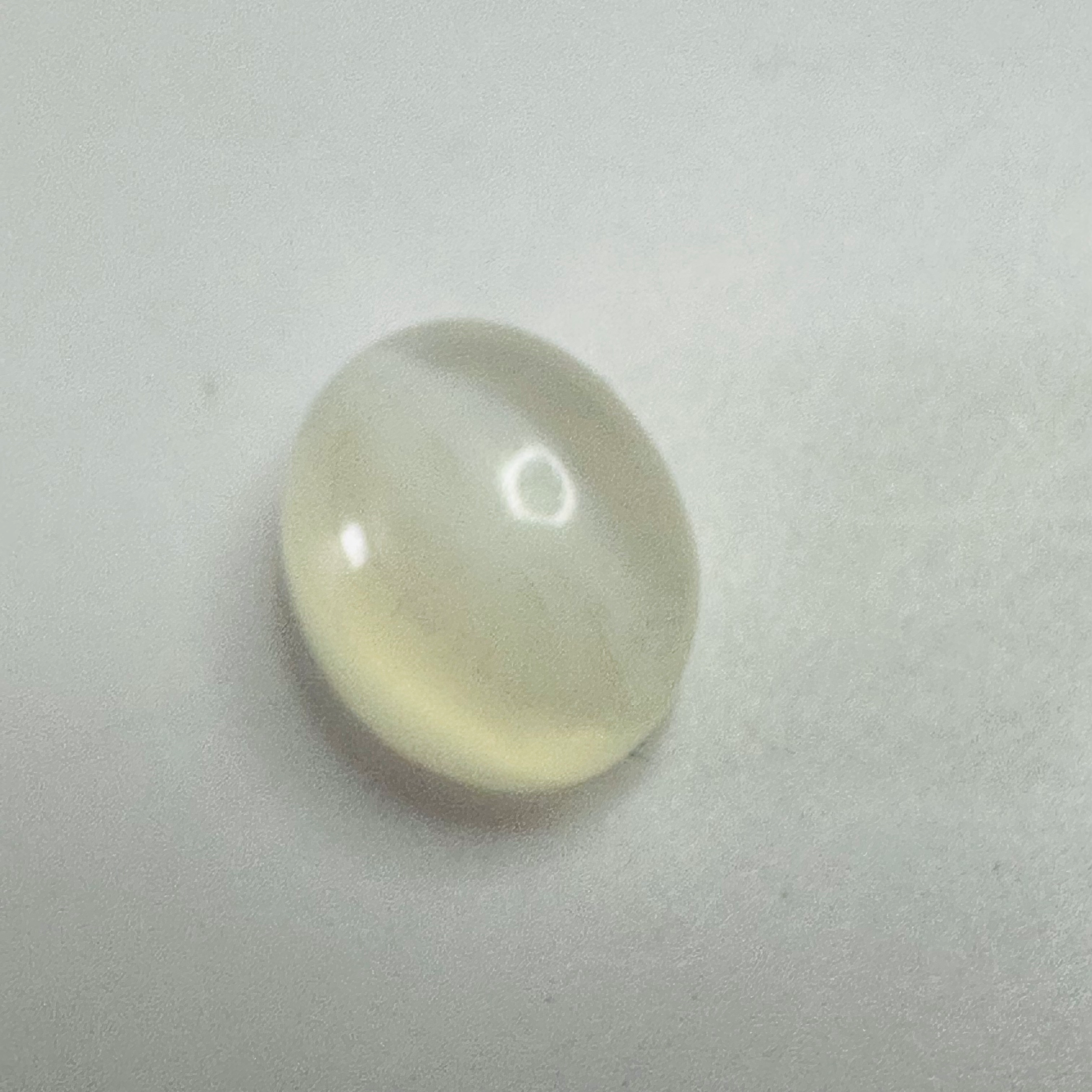 Moonstone  white moon oval 11.9mmx9.6mm  6.01cts image 3