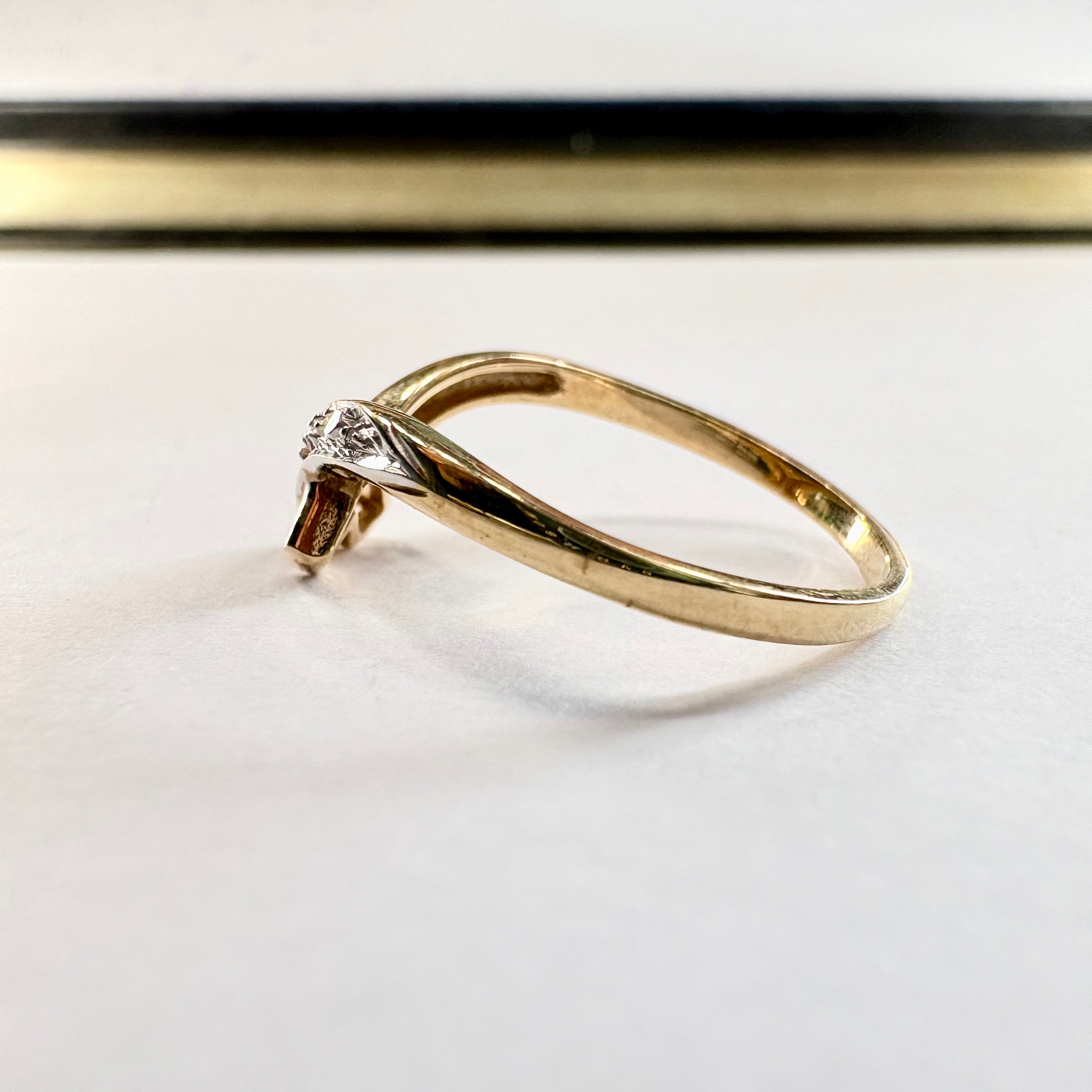 9ct yellow gold diamond Cross over Ring L1/2 image 1