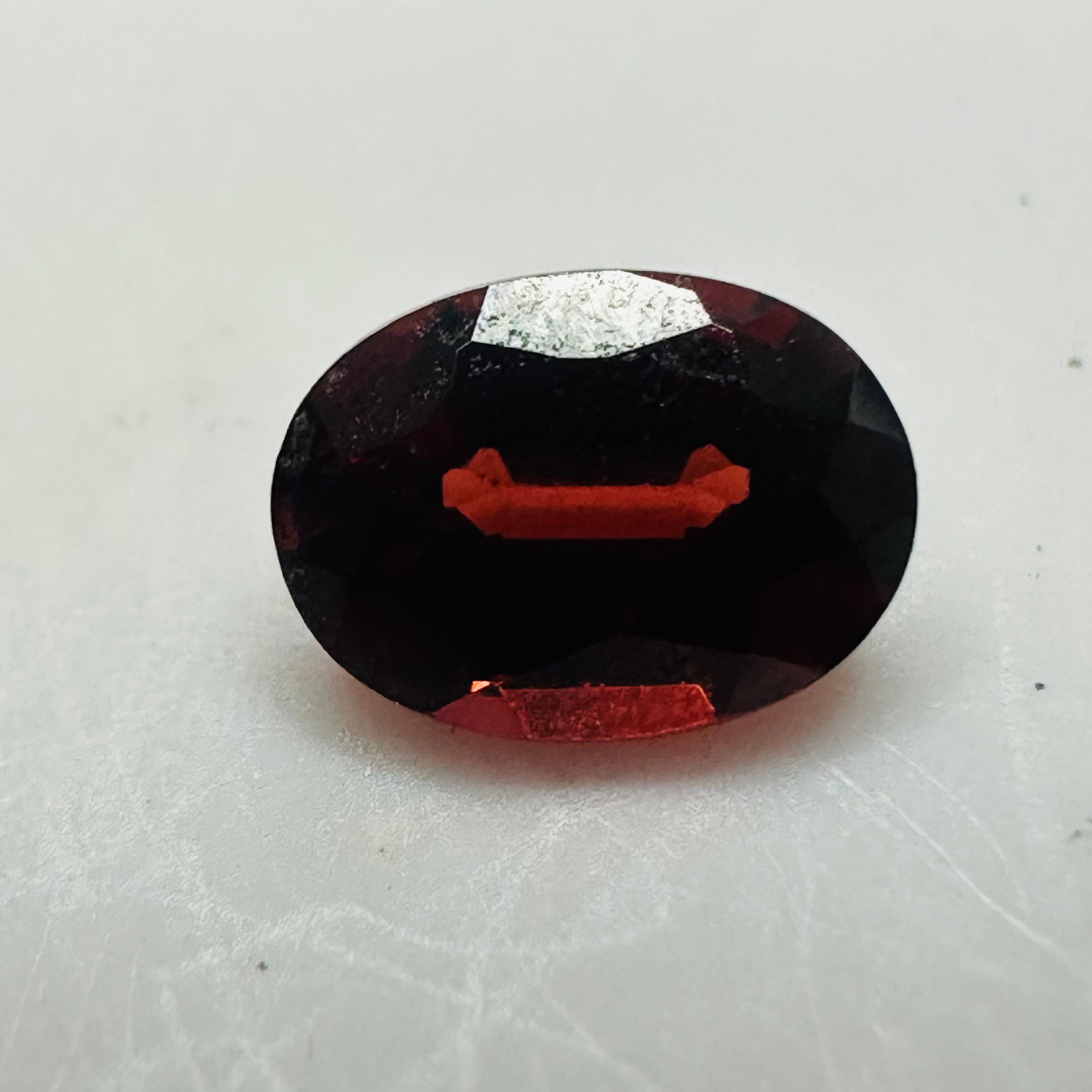 GARNET OVAL 7MMX5MM 1.12CTS image 4