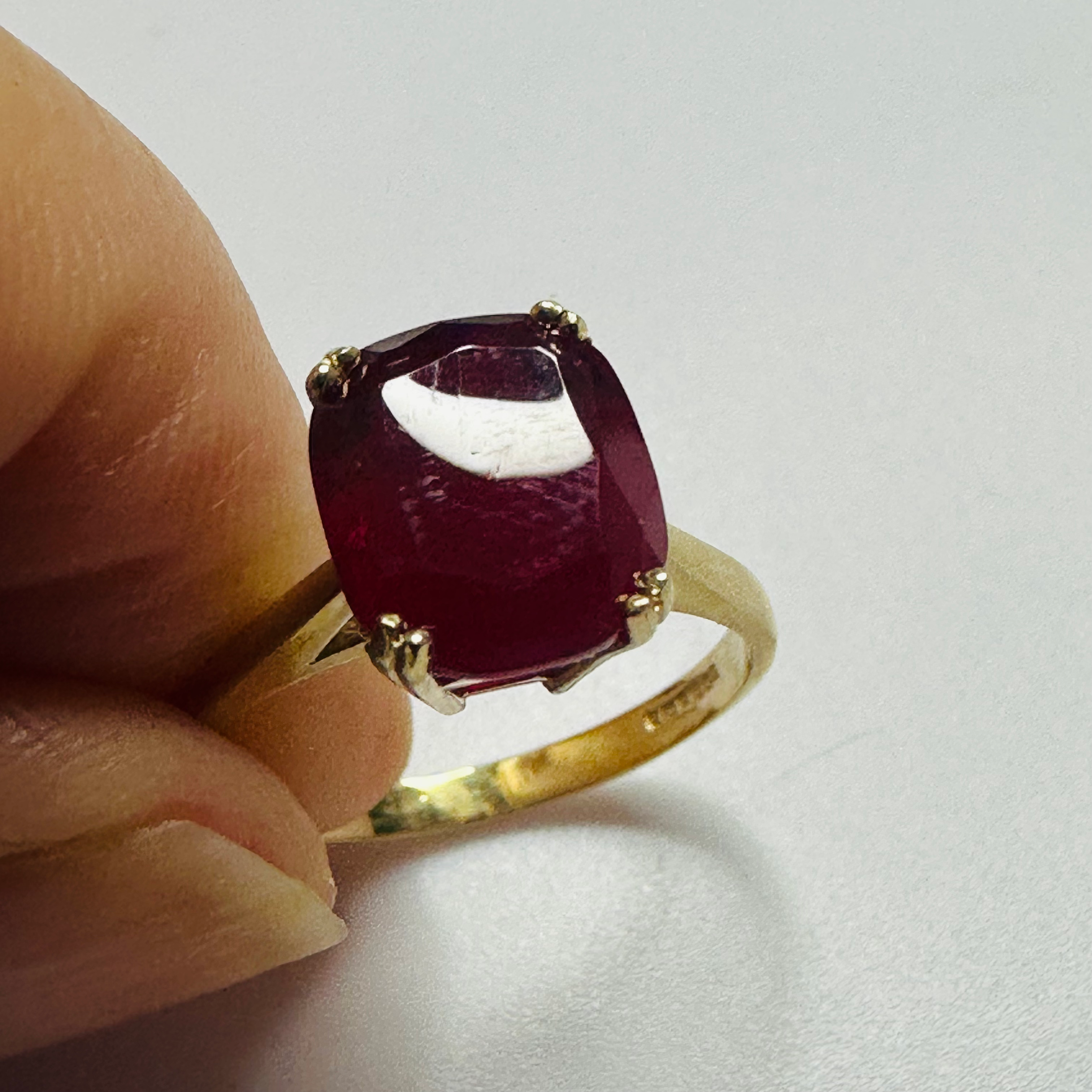 Hand cut Synthetic Ruby Yellow 9ct yellow gold ring size N image 4