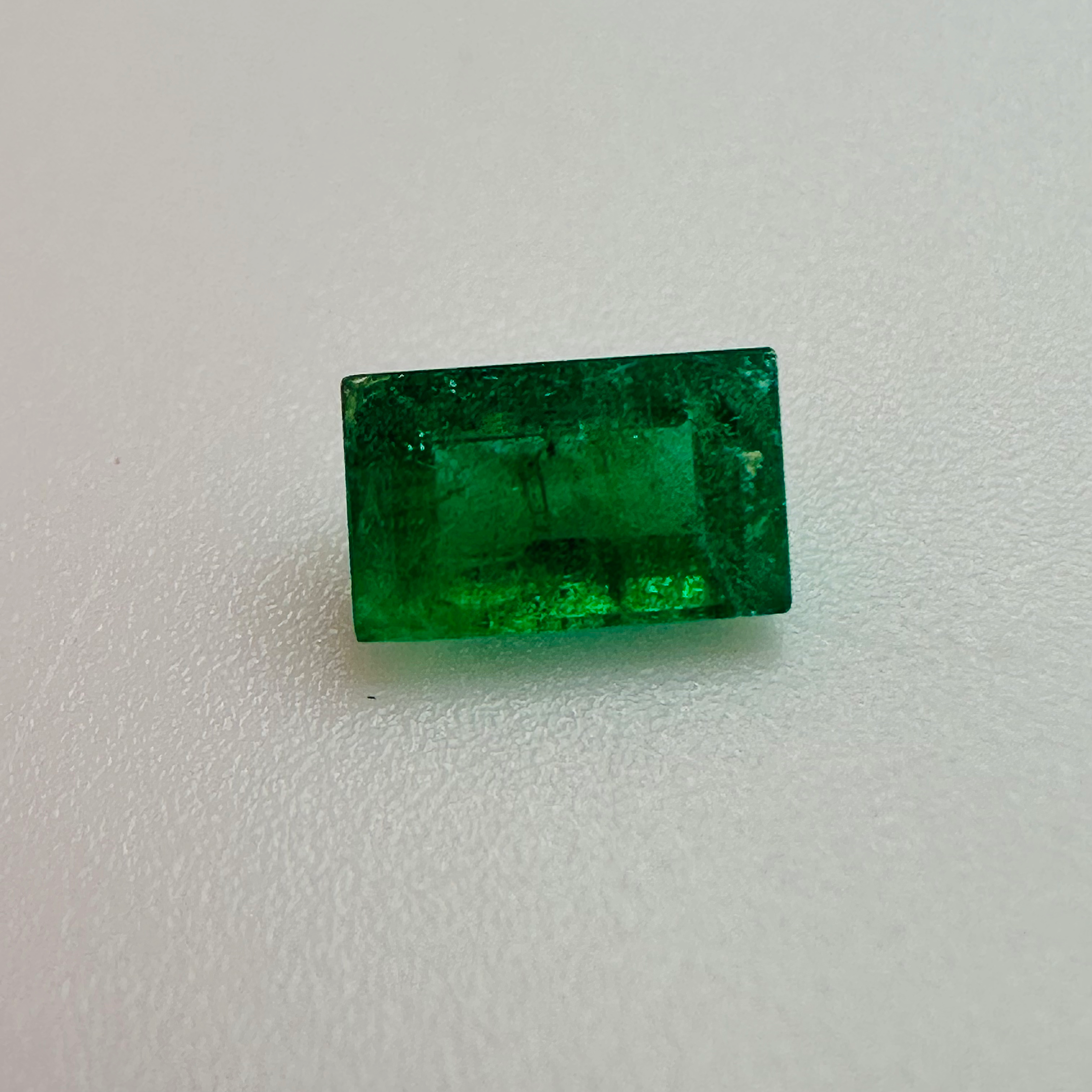 EMERALD OCTAGON 5.8MM X 3.6MM 0.49CTS image 1