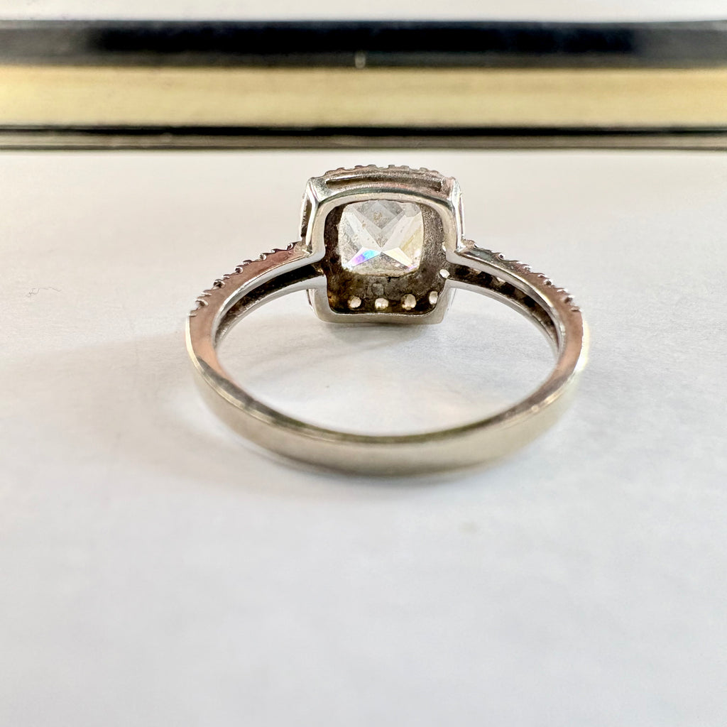 9ct White gold CZ ring Size K image 2