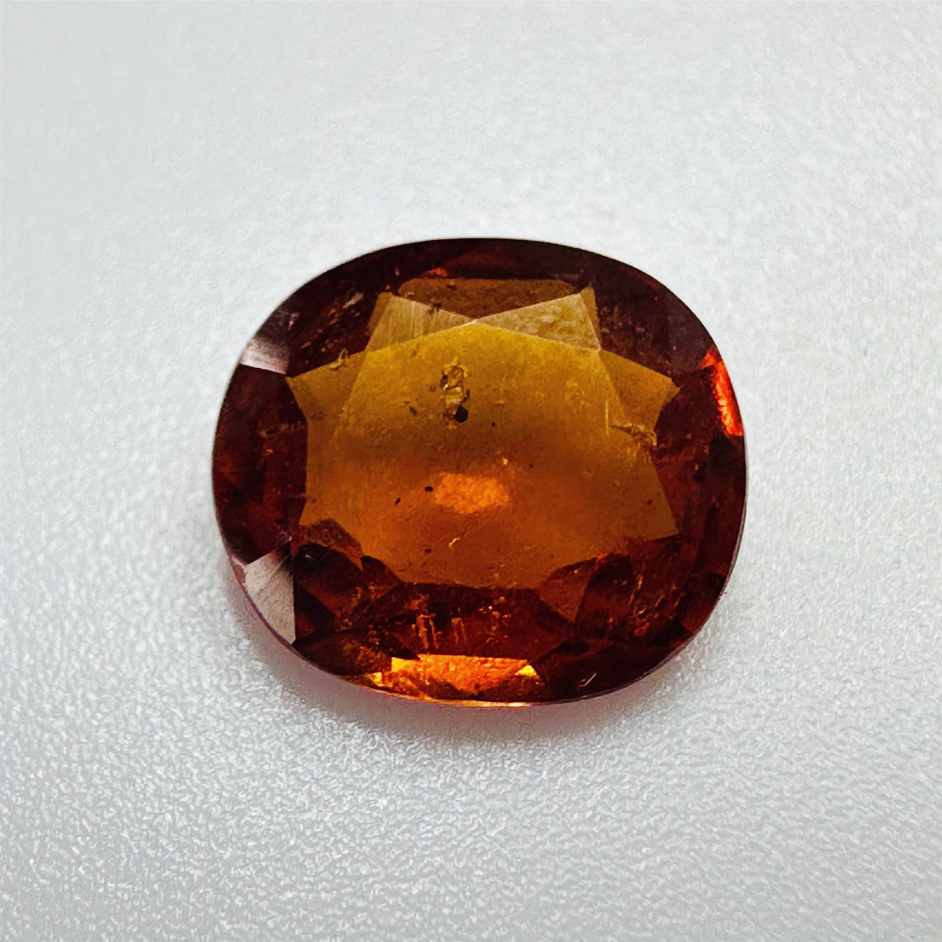 GARNET HESSONITE 8.6MM X 7.8MM 1.87CTS image 2