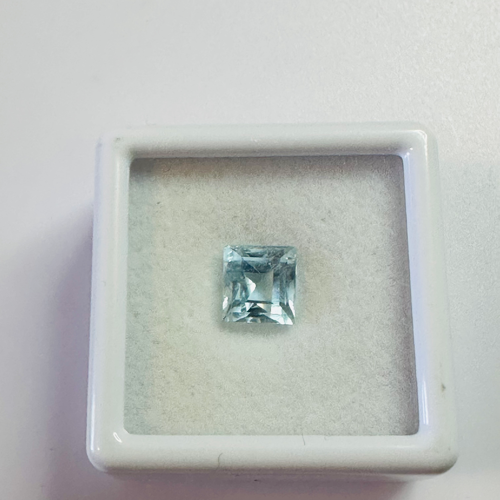 AQUAMARINE  6.5MMX6MM 1.57CTS image 2