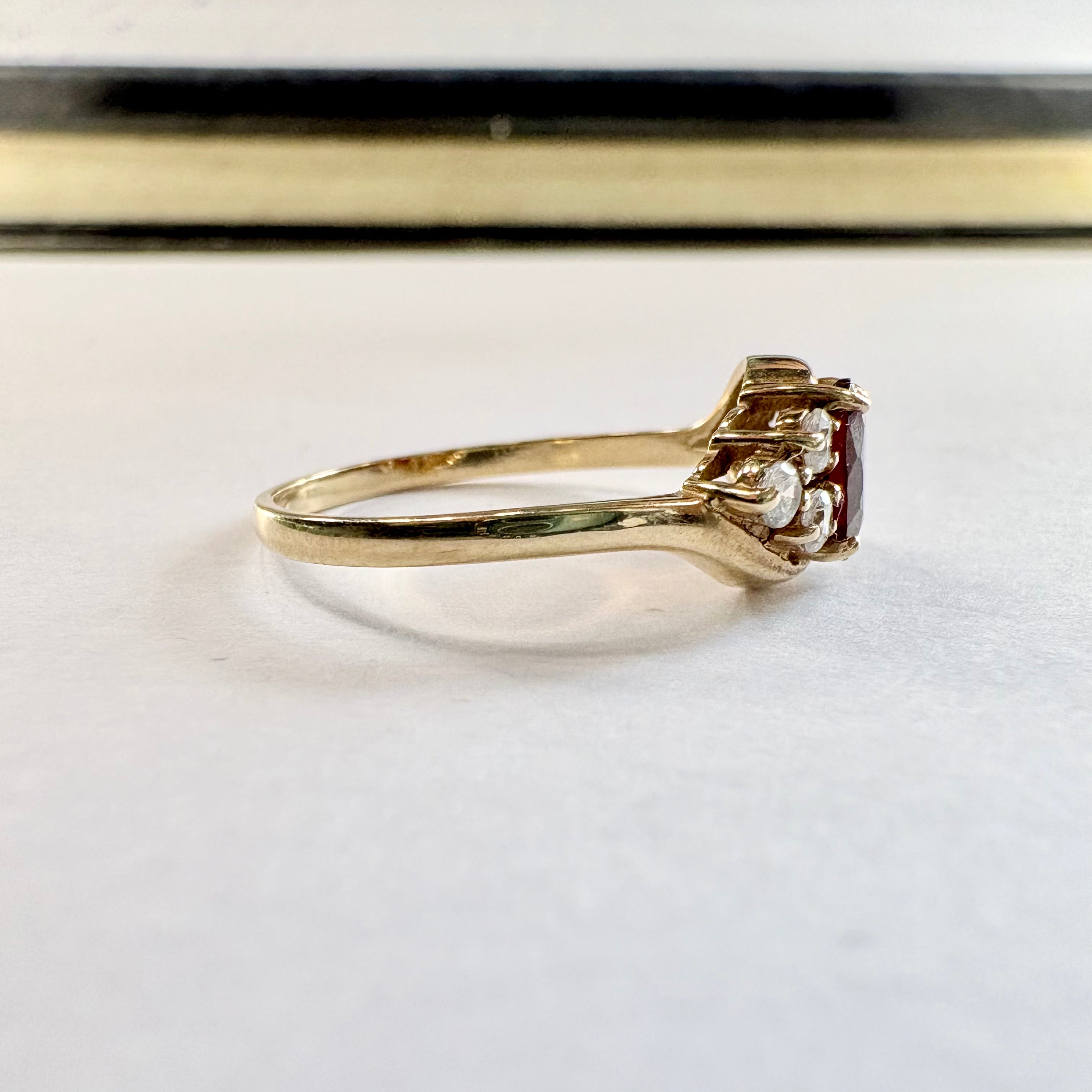 9ct Yellow gold hessonite Garnet Ring M3/4  image 3