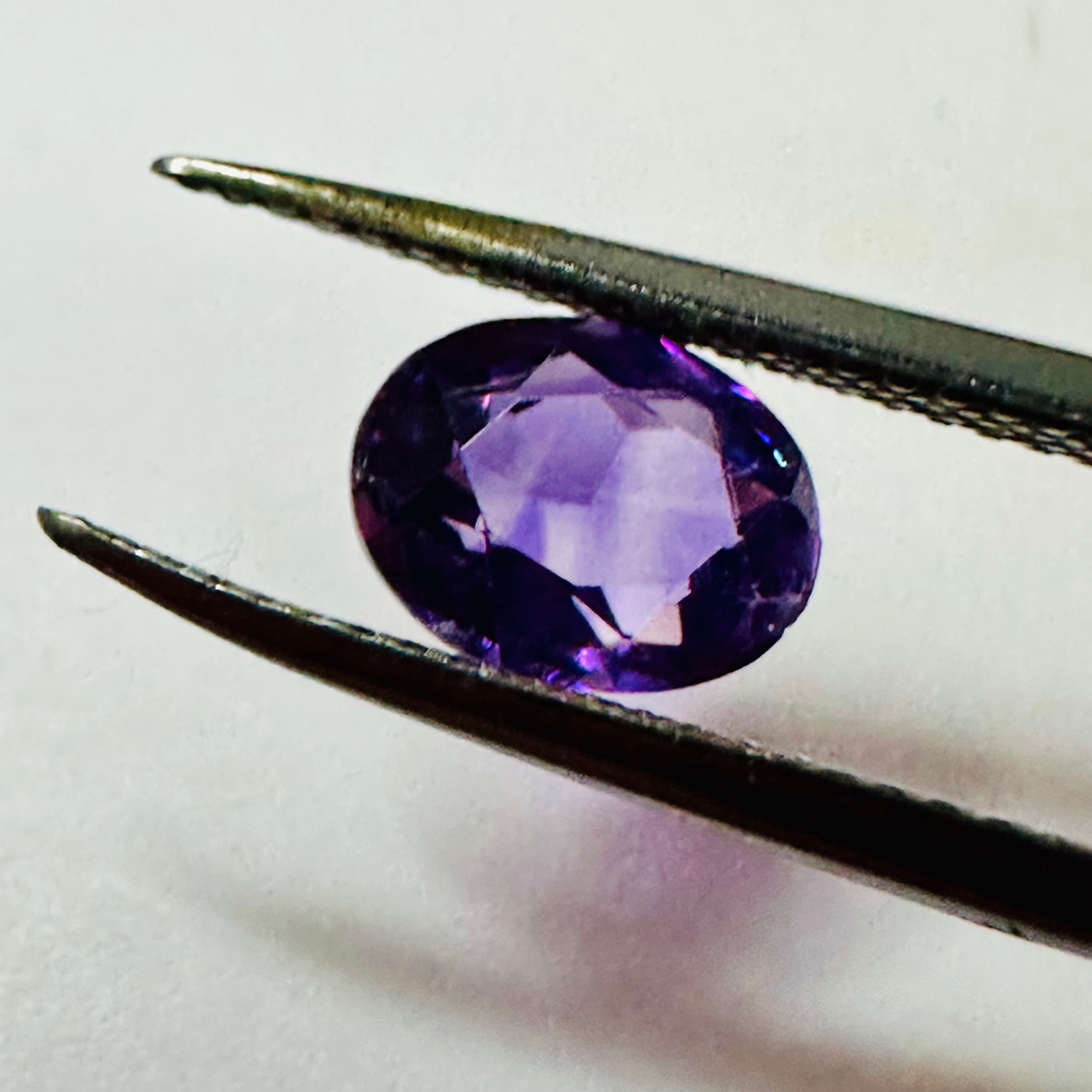 AMETHYST OVAL 8.2MMX7.7MM  1.34CTS image 1