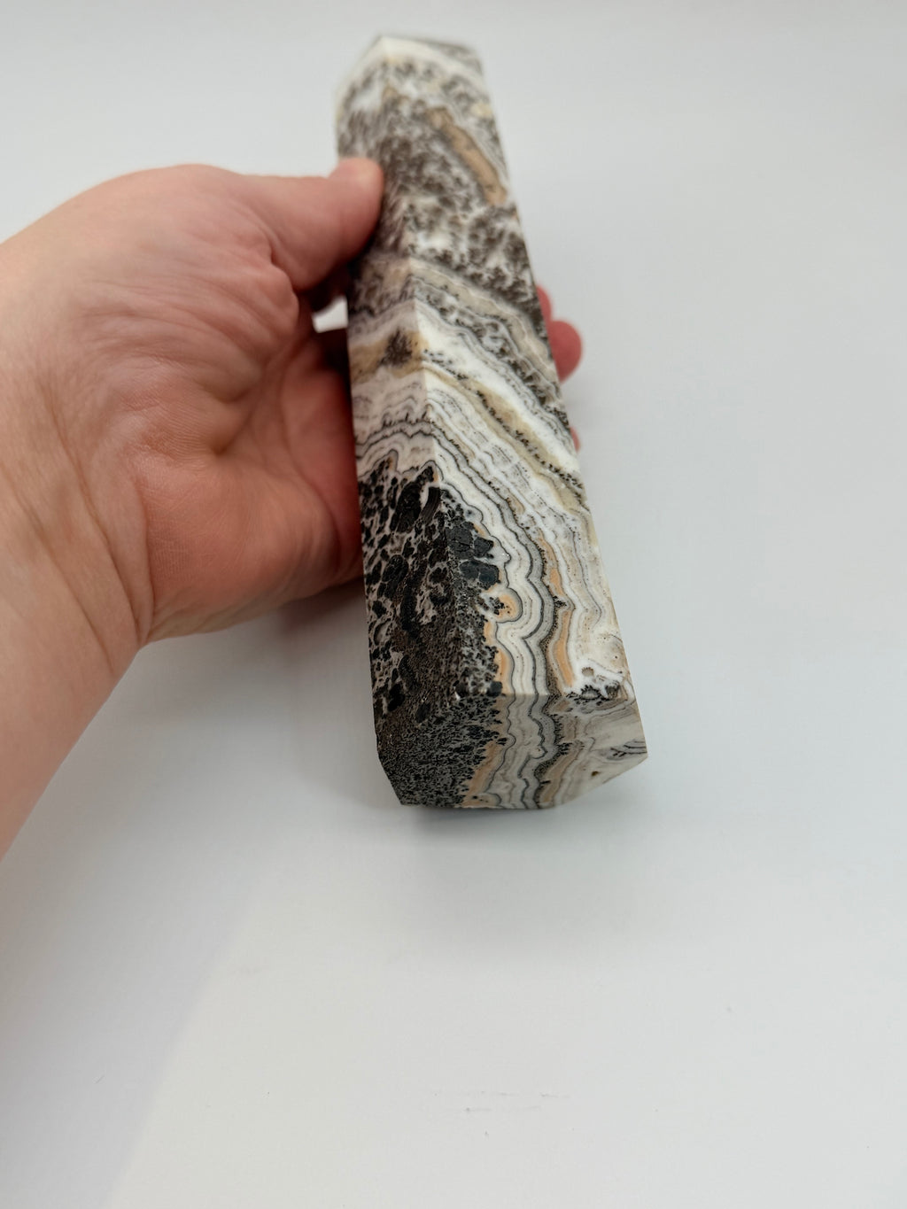 Dendritic Calcite Obelisk/Tower 21 cm high image 3