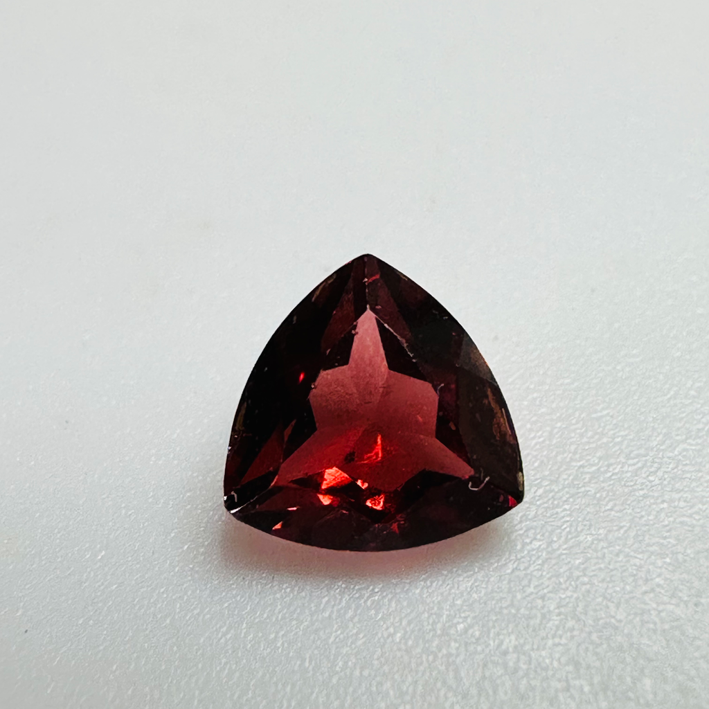 GARNET TRILLION 5.9MM  0.86CTS ORANGE/RED image 0