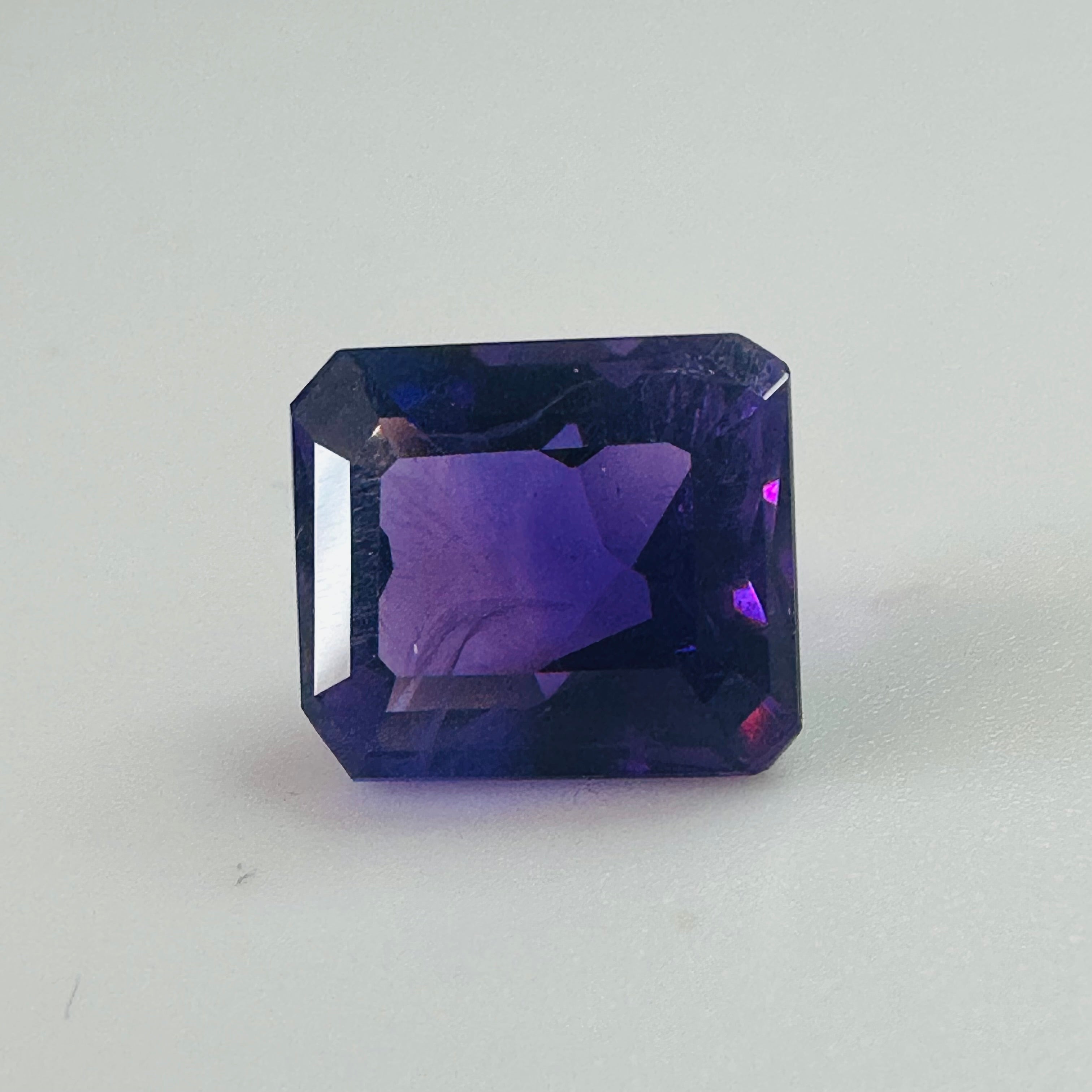 AMETHYST CUSHION 10.6MMX9.3MM  4.54CTS image 2