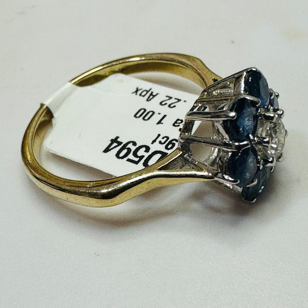 NEW 9ct Diamond and Sapphire Cluster Ring P 1/2 image 5