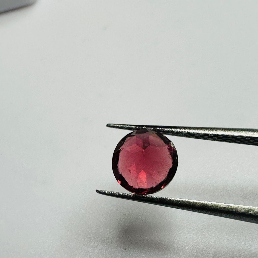 GARNET  ROUND 5.8MM  0.93CTS  RED/ORANGE image 6