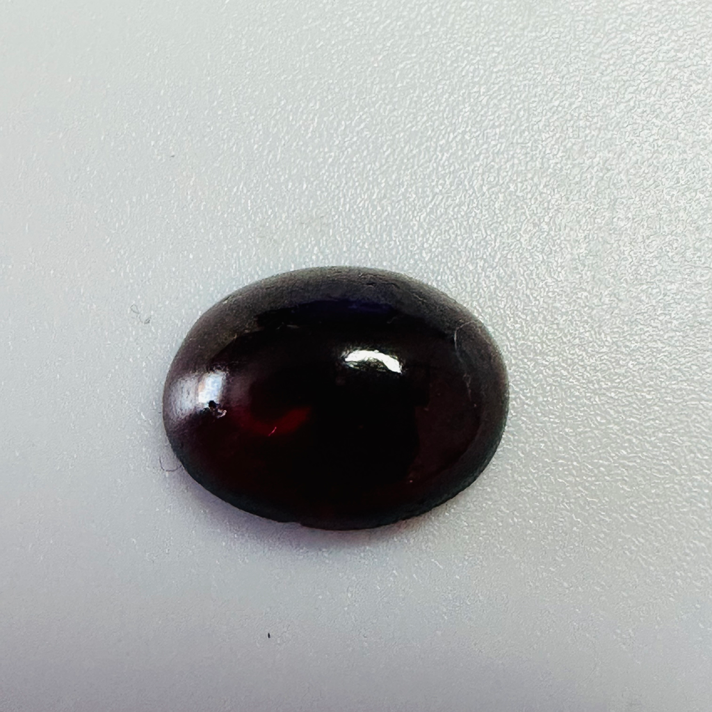 GARNET OVAL CAB  10MMX8MM 2.92CTS image 4