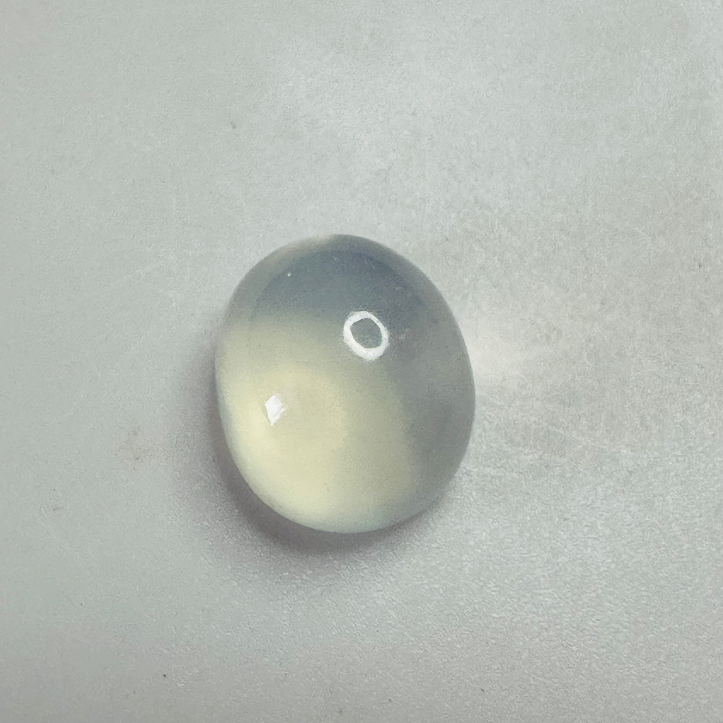 Moonstone  white moon oval 13.2mmx11mm  8.52cts image 2
